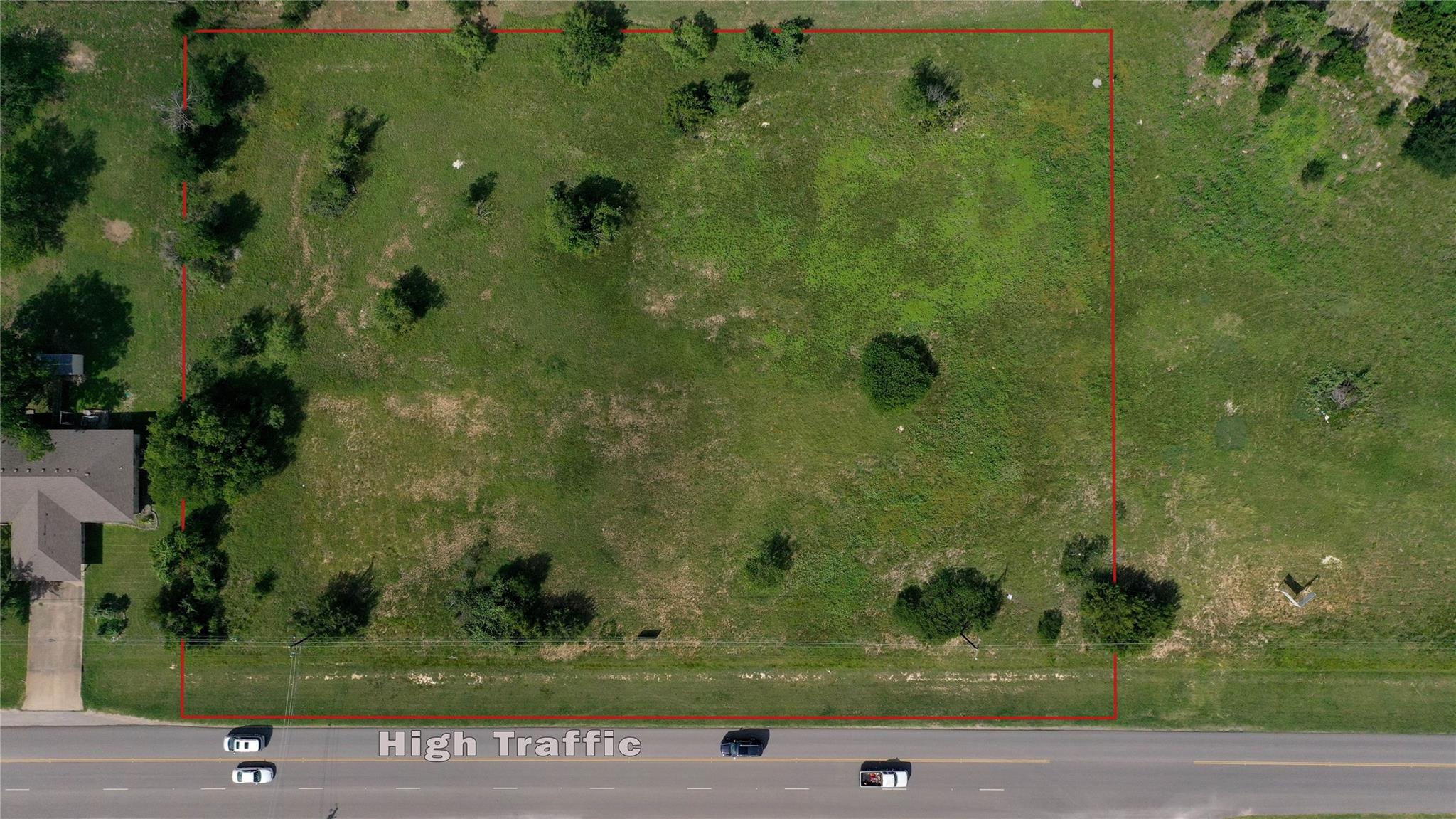 1401 Main St Property Photo 12