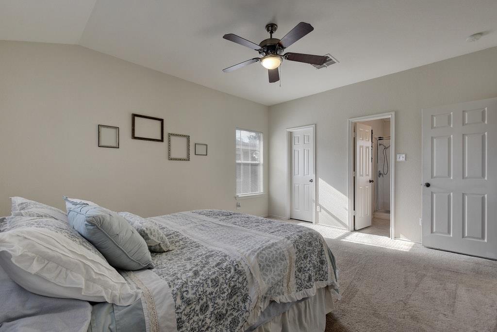 2201 Keepsake Dr Property Photo 13