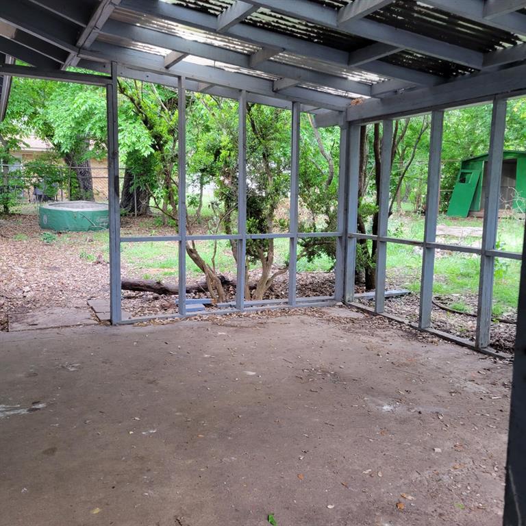 11608 Hornsby St Property Photo 14