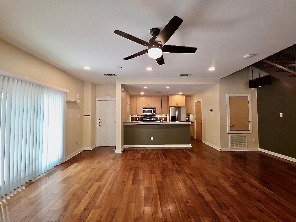 503 Swanee Dr #3 Property Photo 2