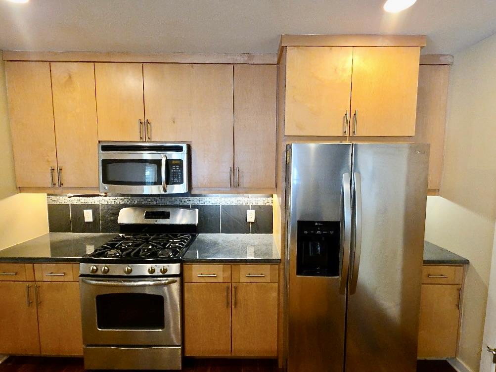 503 Swanee Dr #3 Property Photo 4