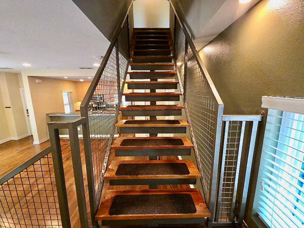 503 Swanee Dr #3 Property Photo 7