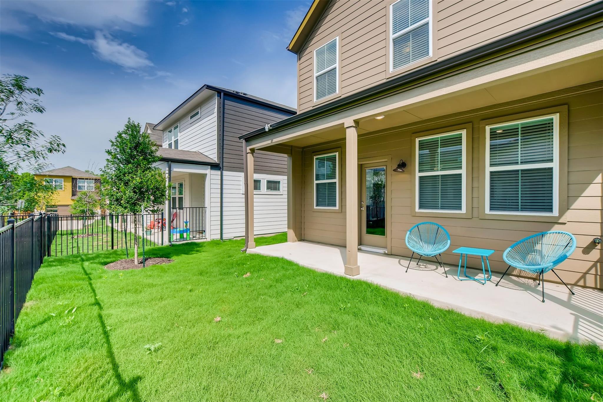 7404 Taylor Knoll Ct #197 Property Photo 1