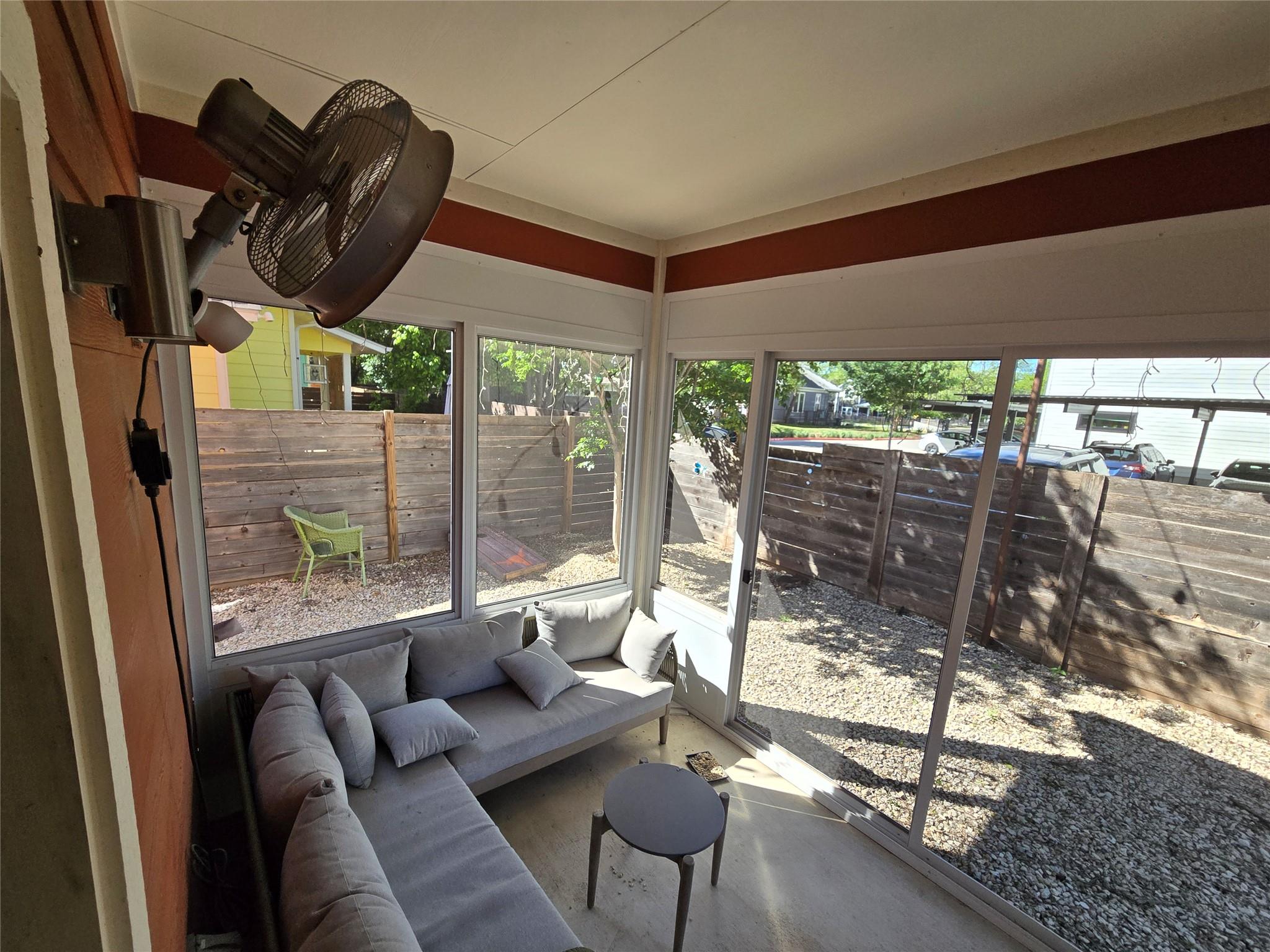3004 Neal St Property Photo 10