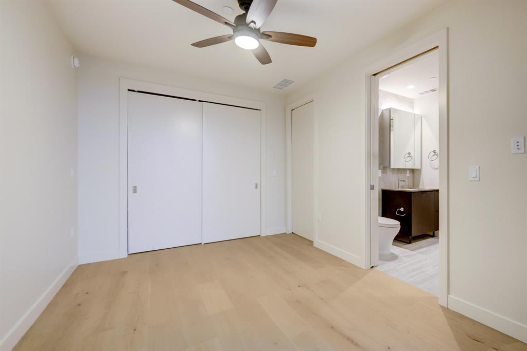 44 East Ave 2511 Property Photo 15