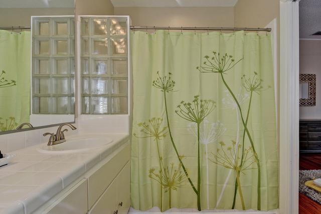 607 Baylor St #a Property Photo 23