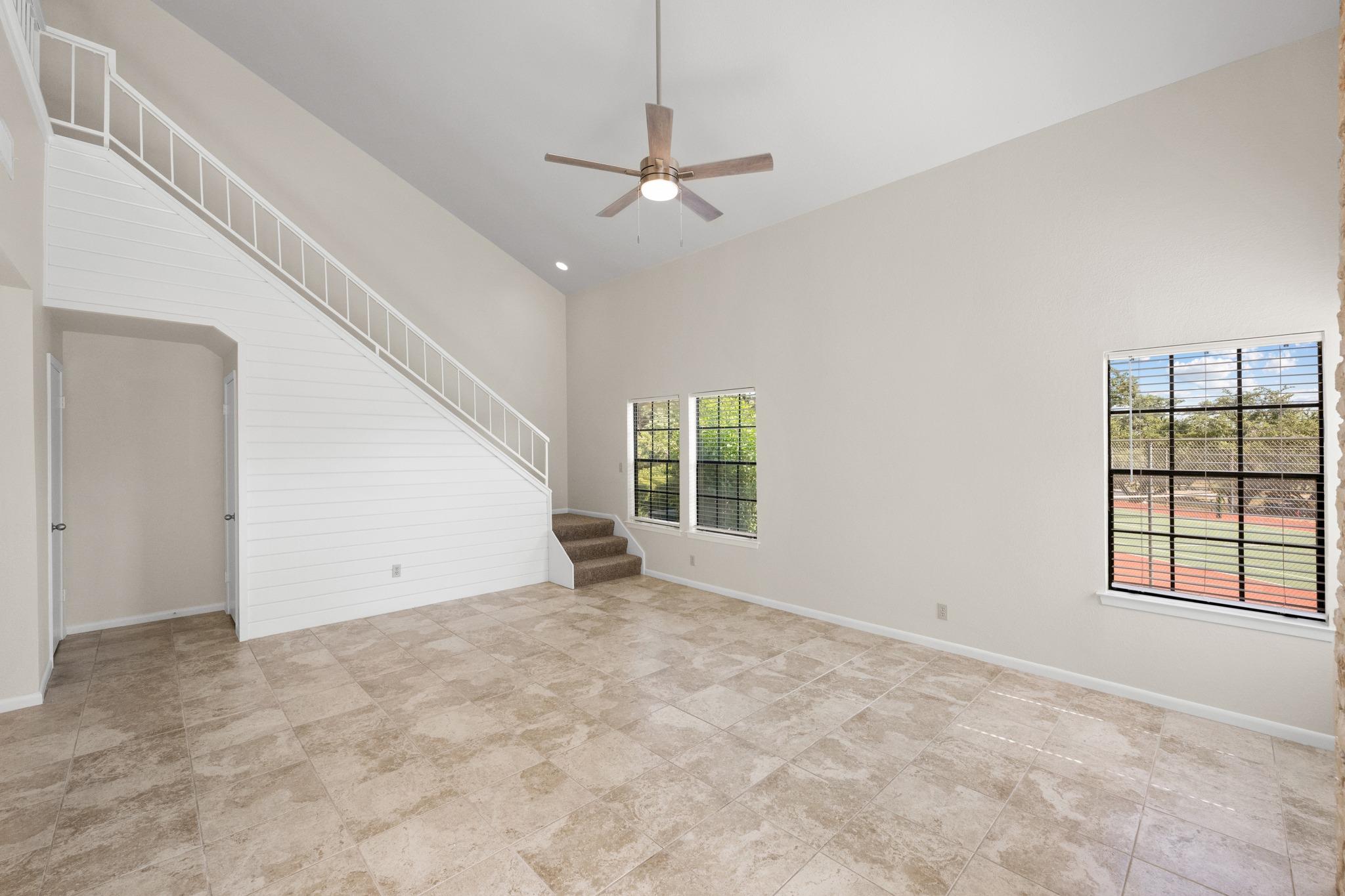 2201 Lakeway Blvd #39 Property Photo 5