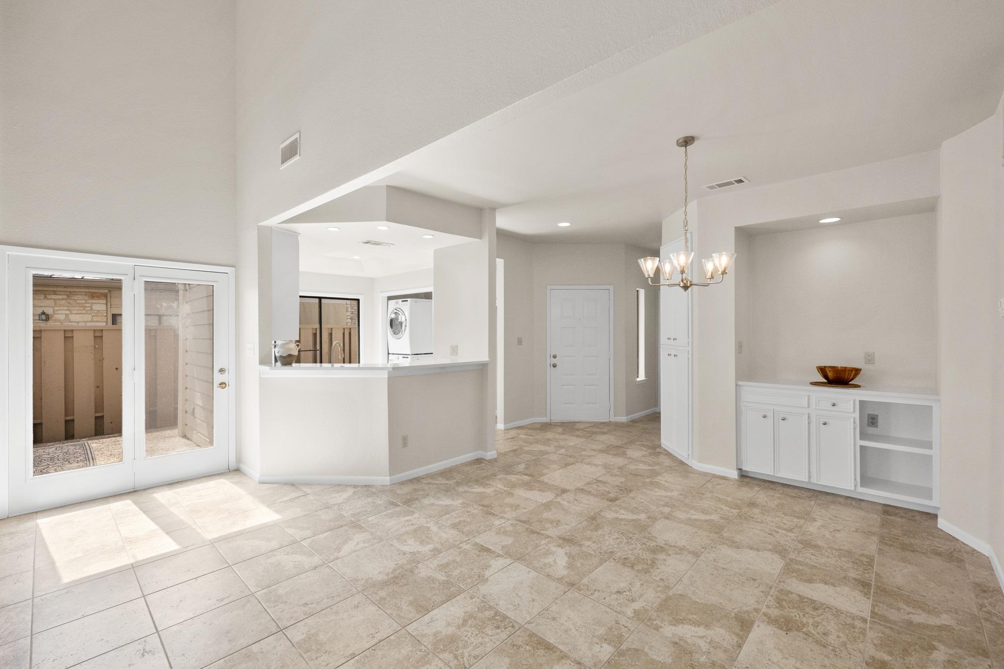 2201 Lakeway Blvd #39 Property Photo 7