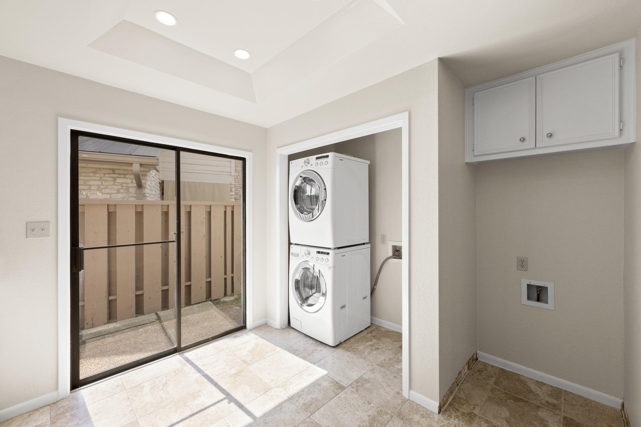 2201 Lakeway Blvd #39 Property Photo 11