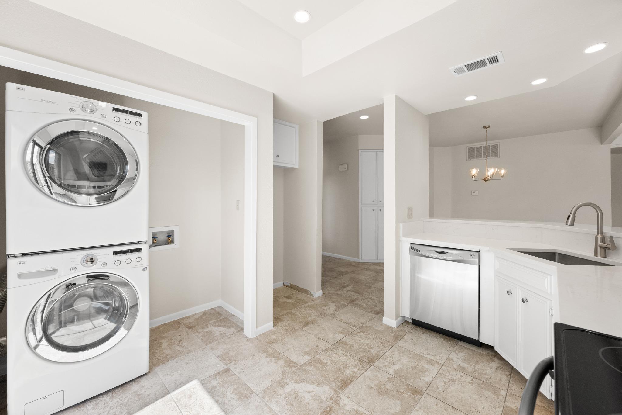2201 Lakeway Blvd #39 Property Photo 12