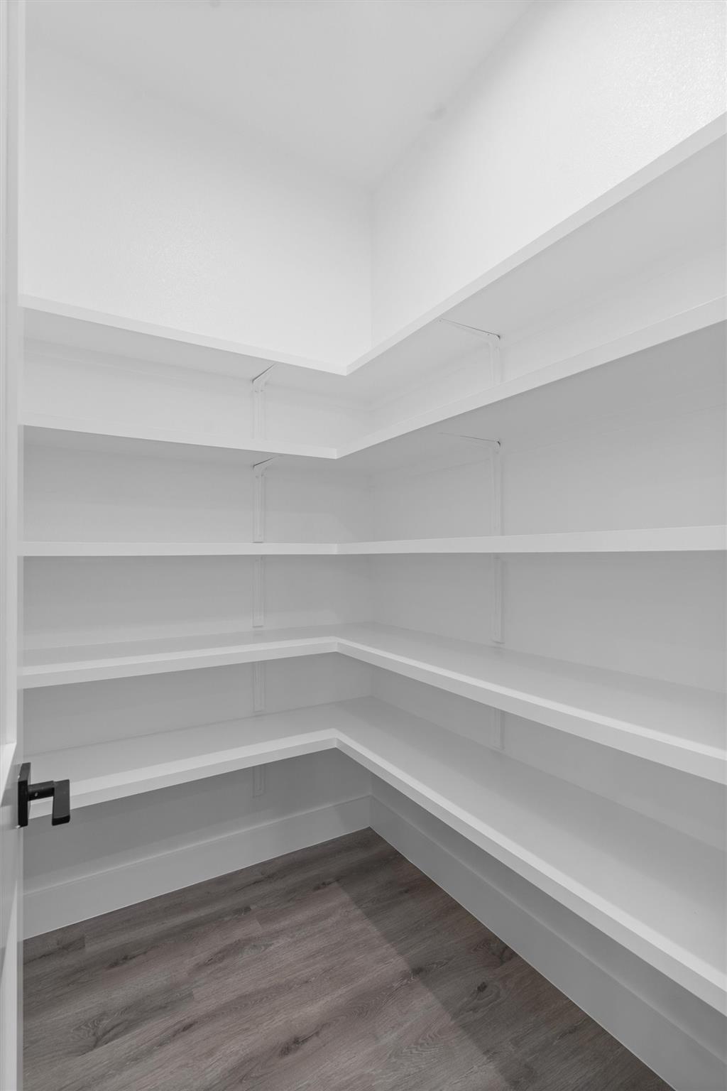 109 Rocky Summit Ct Property Photo 14