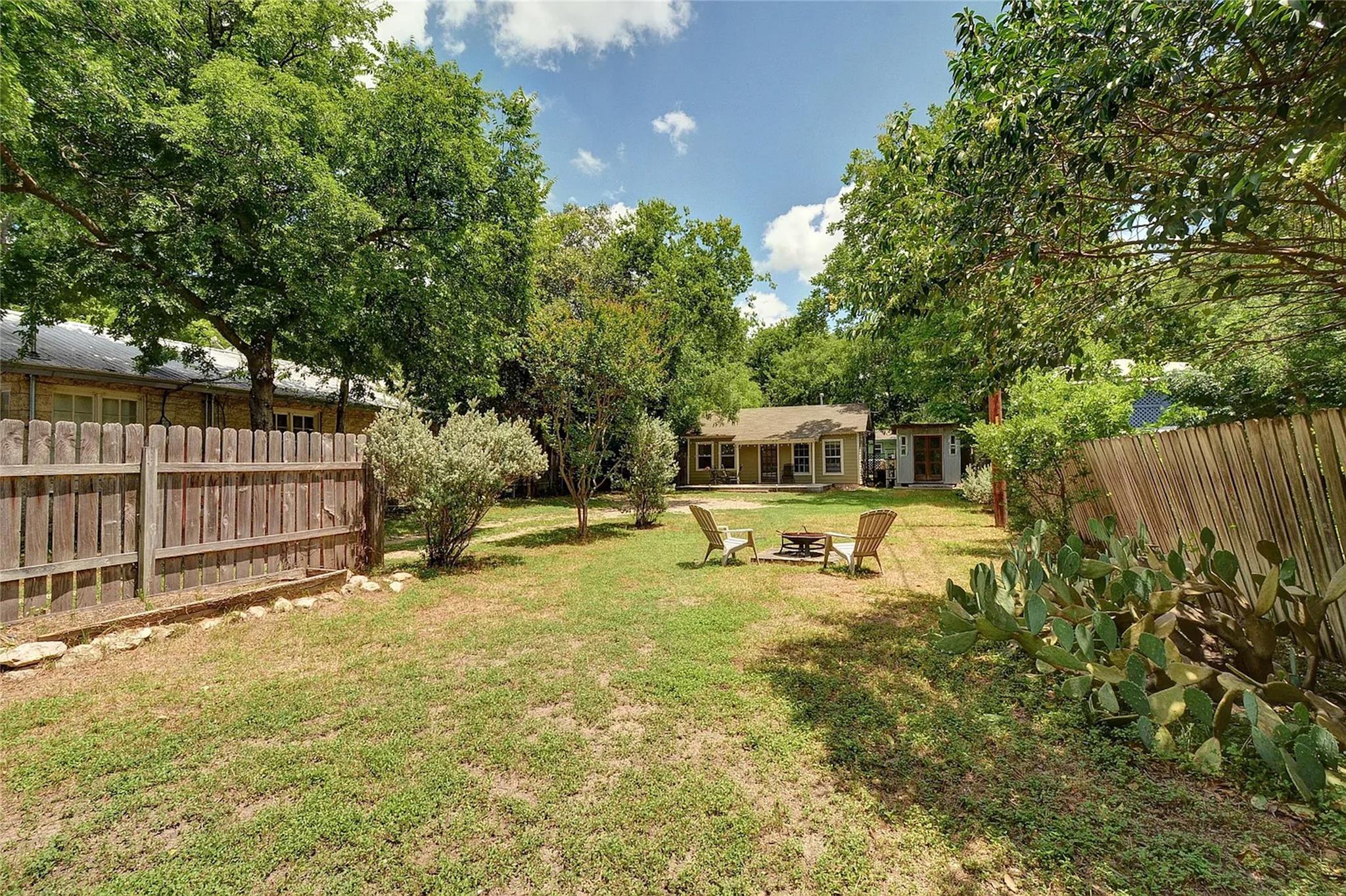 506 W Saint Johns Ave Property Photo 4