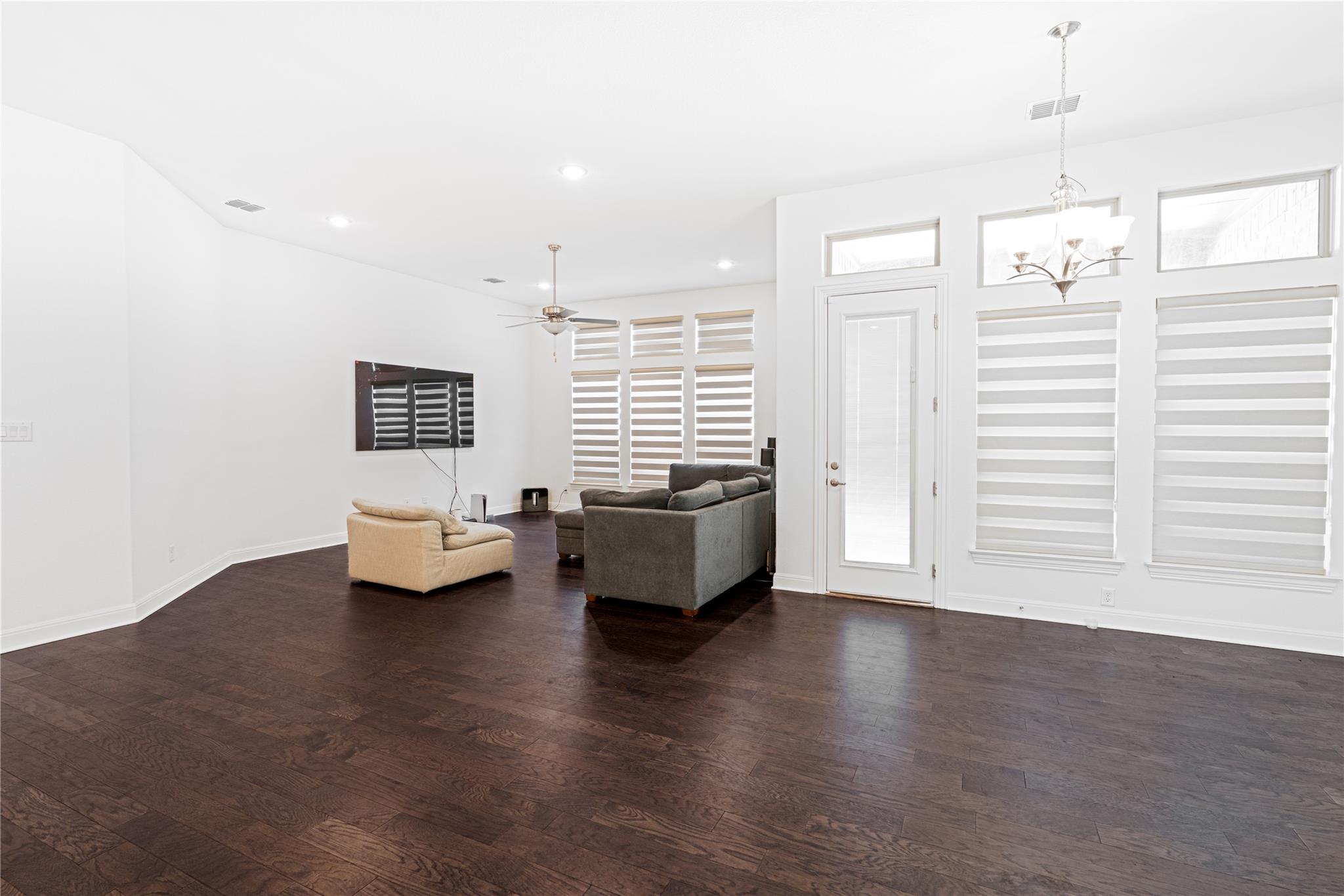 3037 Sage Ranch Dr Property Photo 6