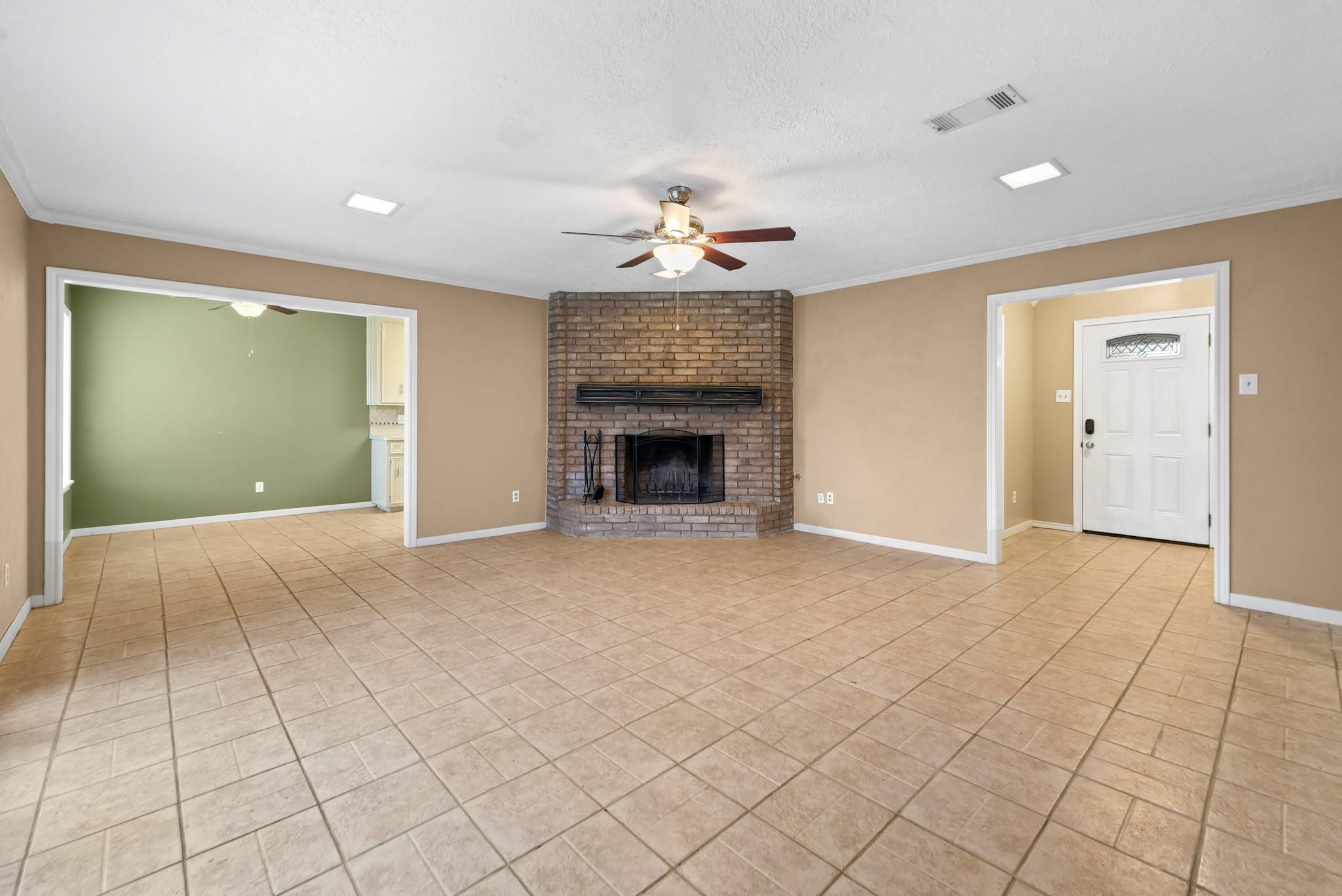 2819 Jennifer Dr Property Photo 6