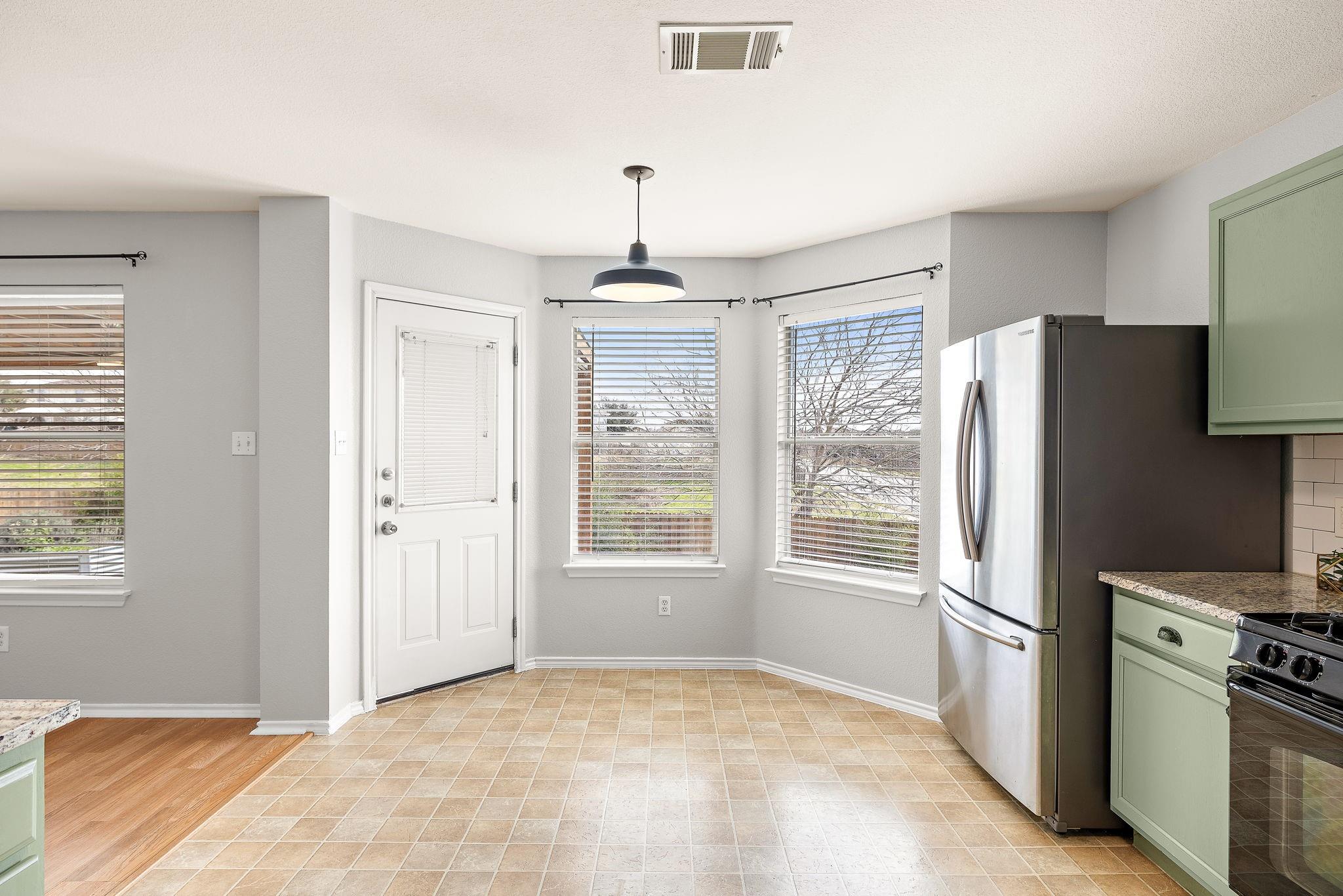 483 Quarter Ave Property Photo 14