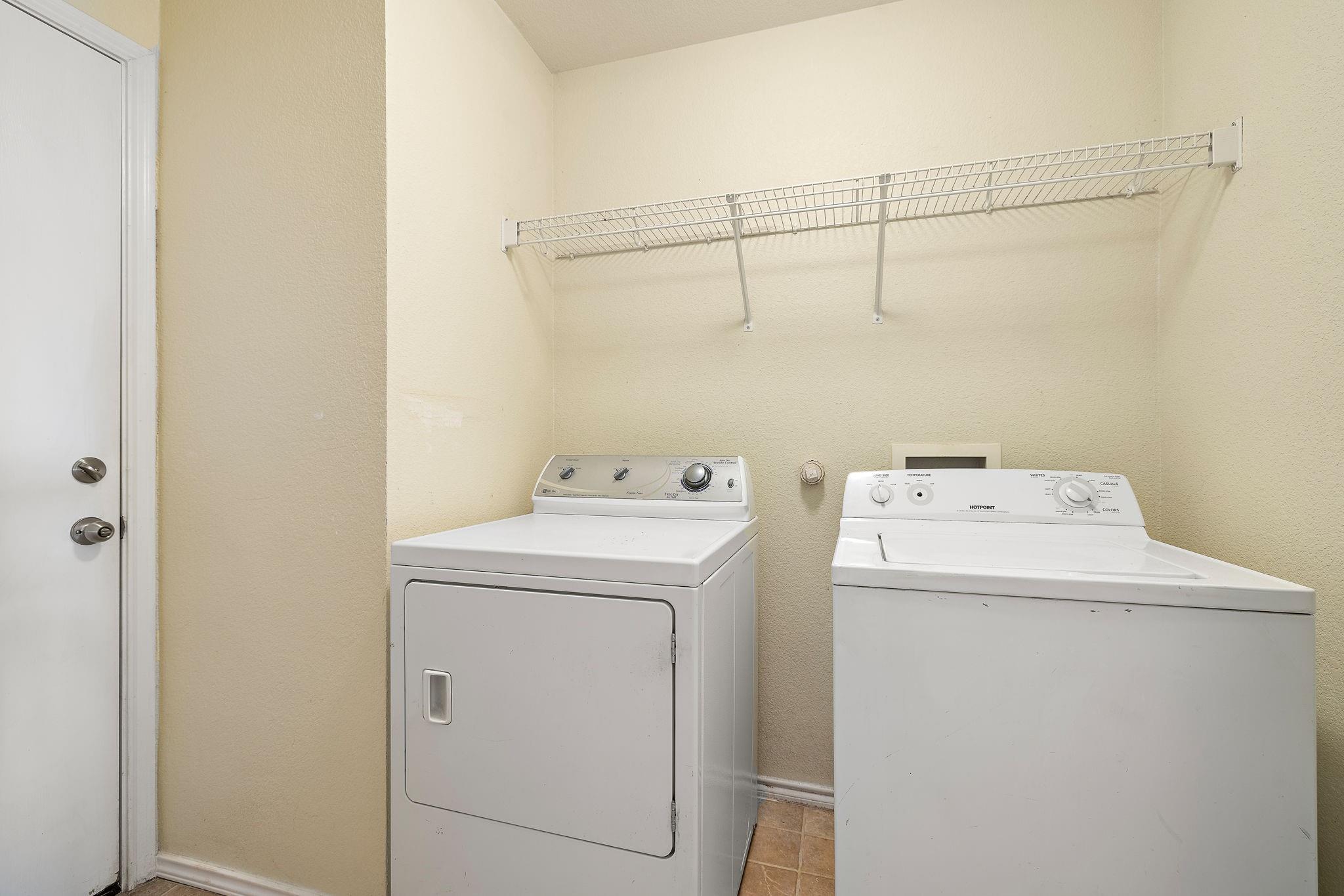 483 Quarter Ave Property Photo 23