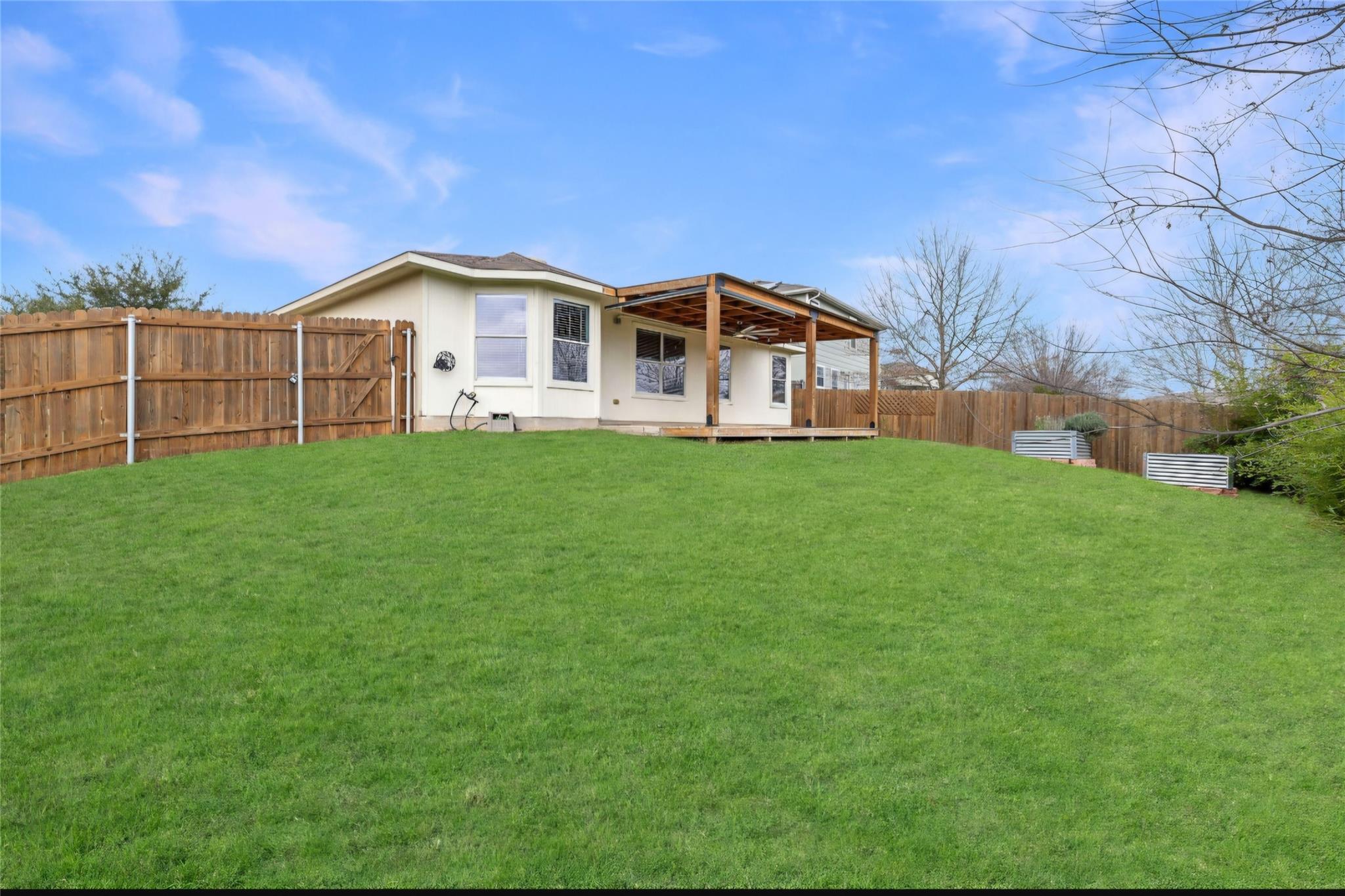 483 Quarter Ave Property Photo 24