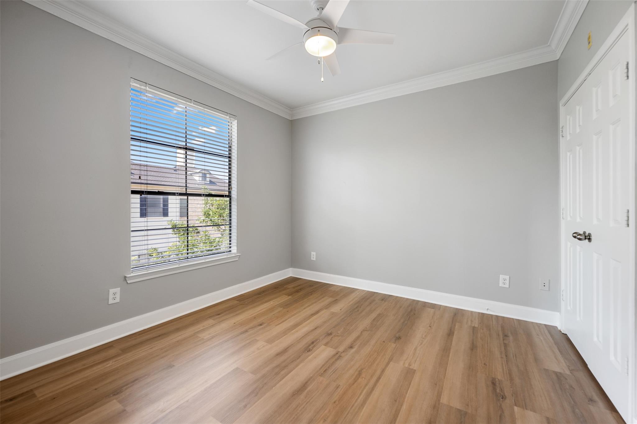 7701 Rialto Blvd #1433 Property Photo 22