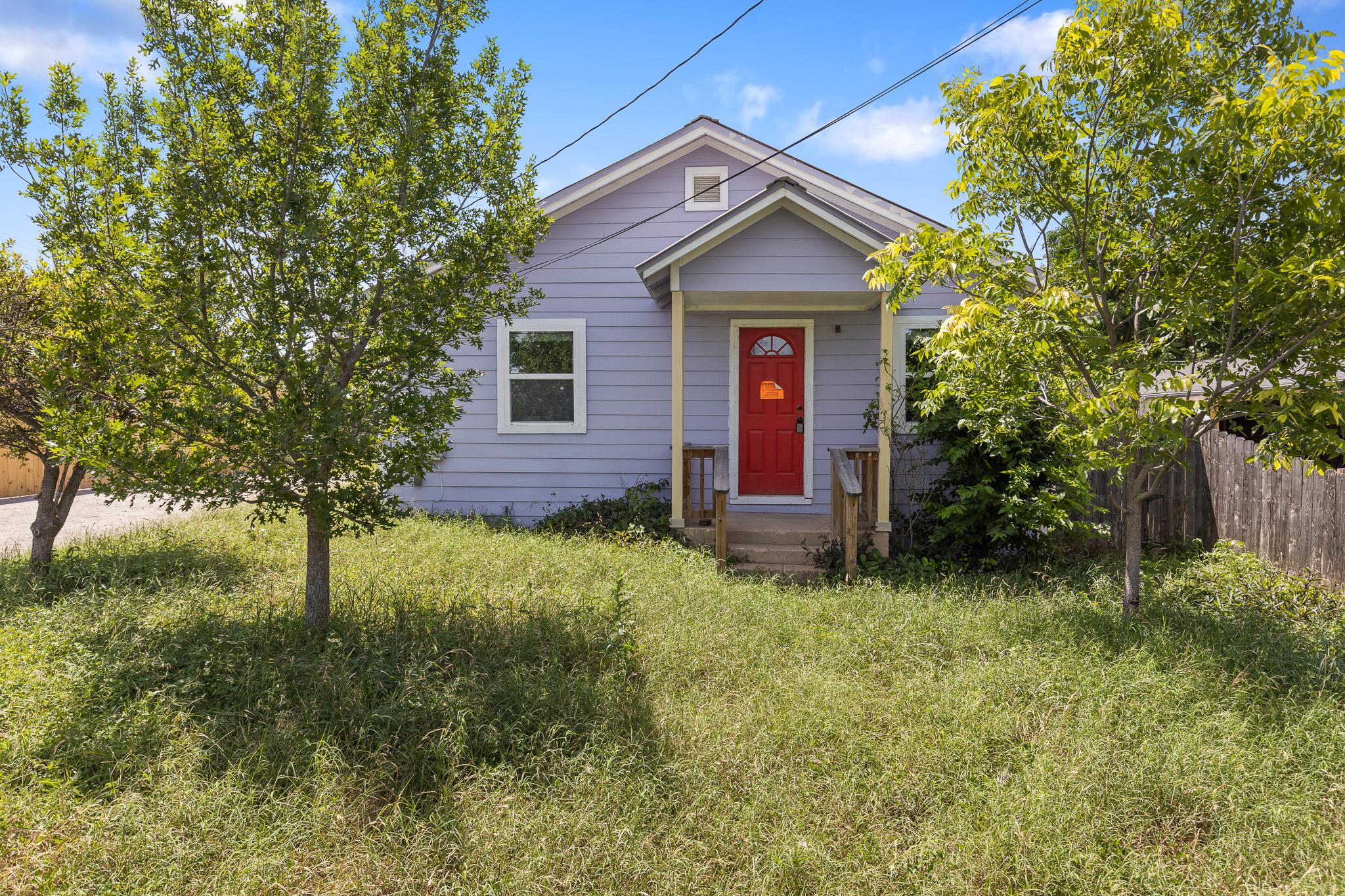 7402 Providence Ave Property Photo 4