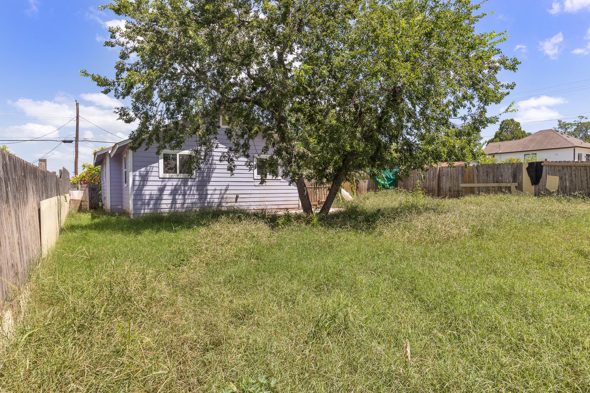 7402 Providence Ave Property Photo 31