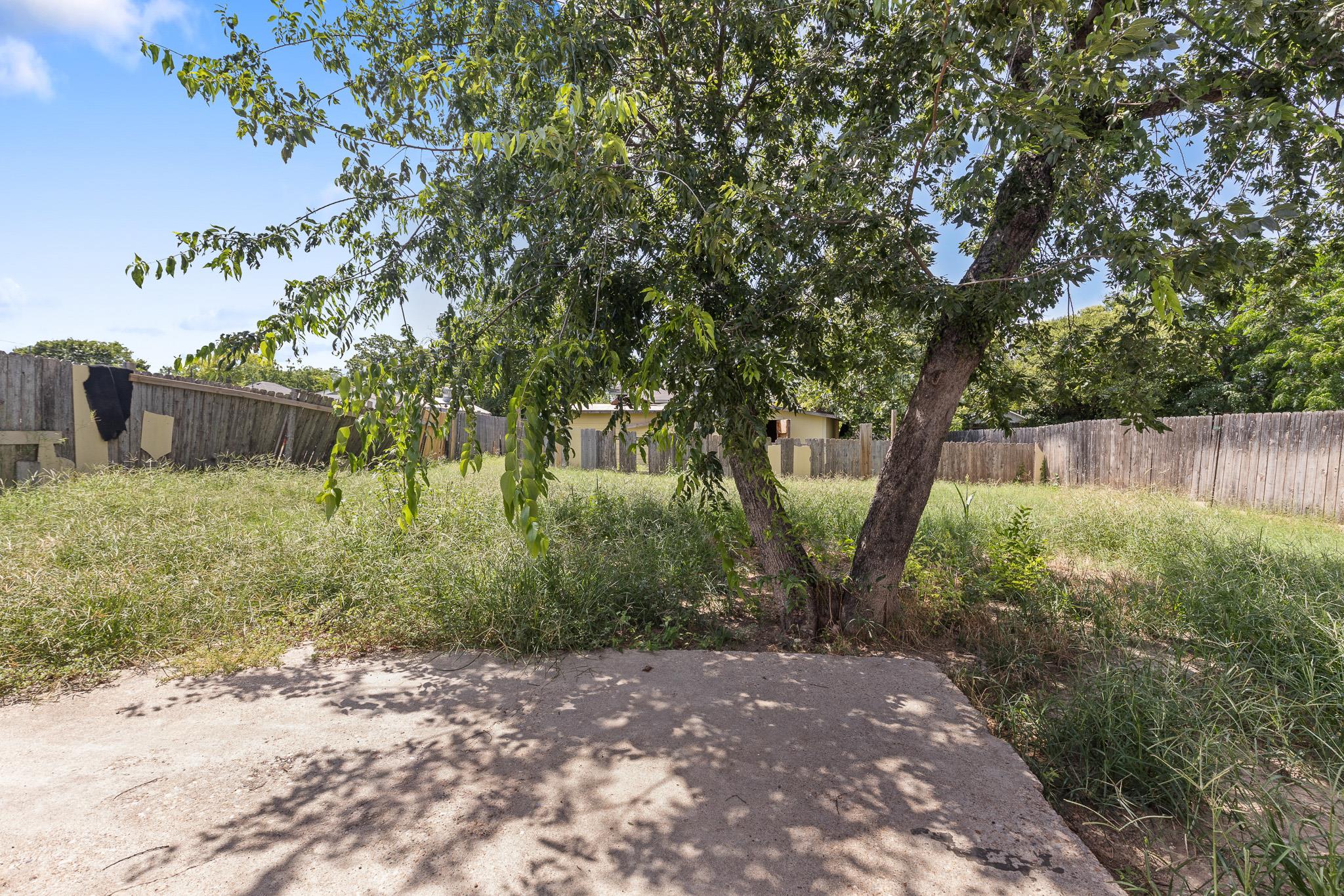 7402 Providence Ave Property Photo 36