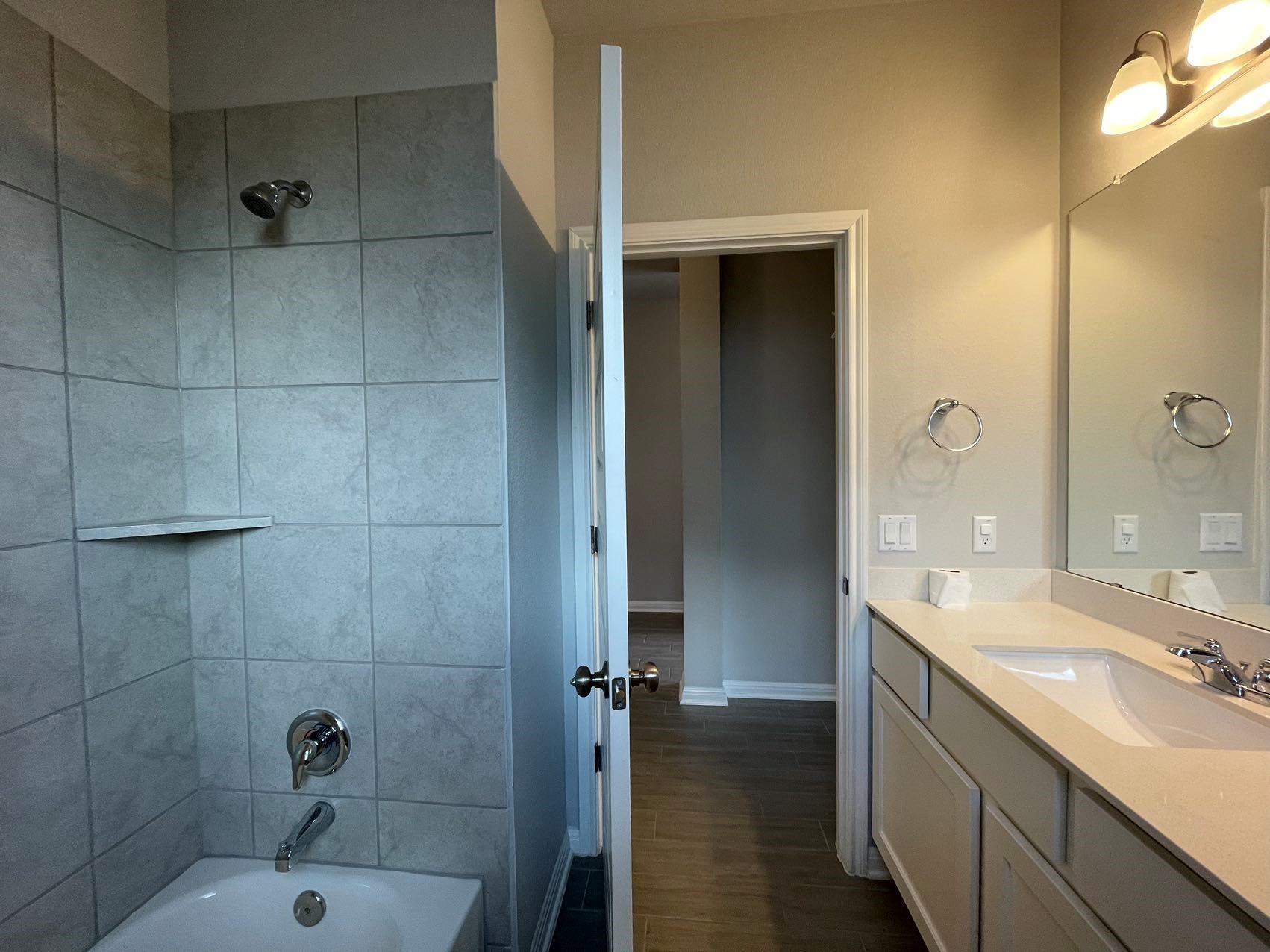 1029 Kerrwood Way Property Photo 14