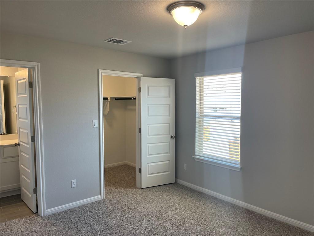 1029 Kerrwood Way Property Photo 17