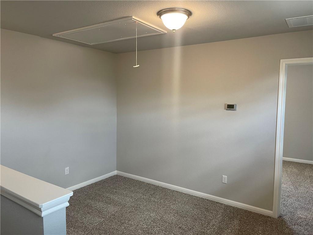 1029 Kerrwood Way Property Photo 22