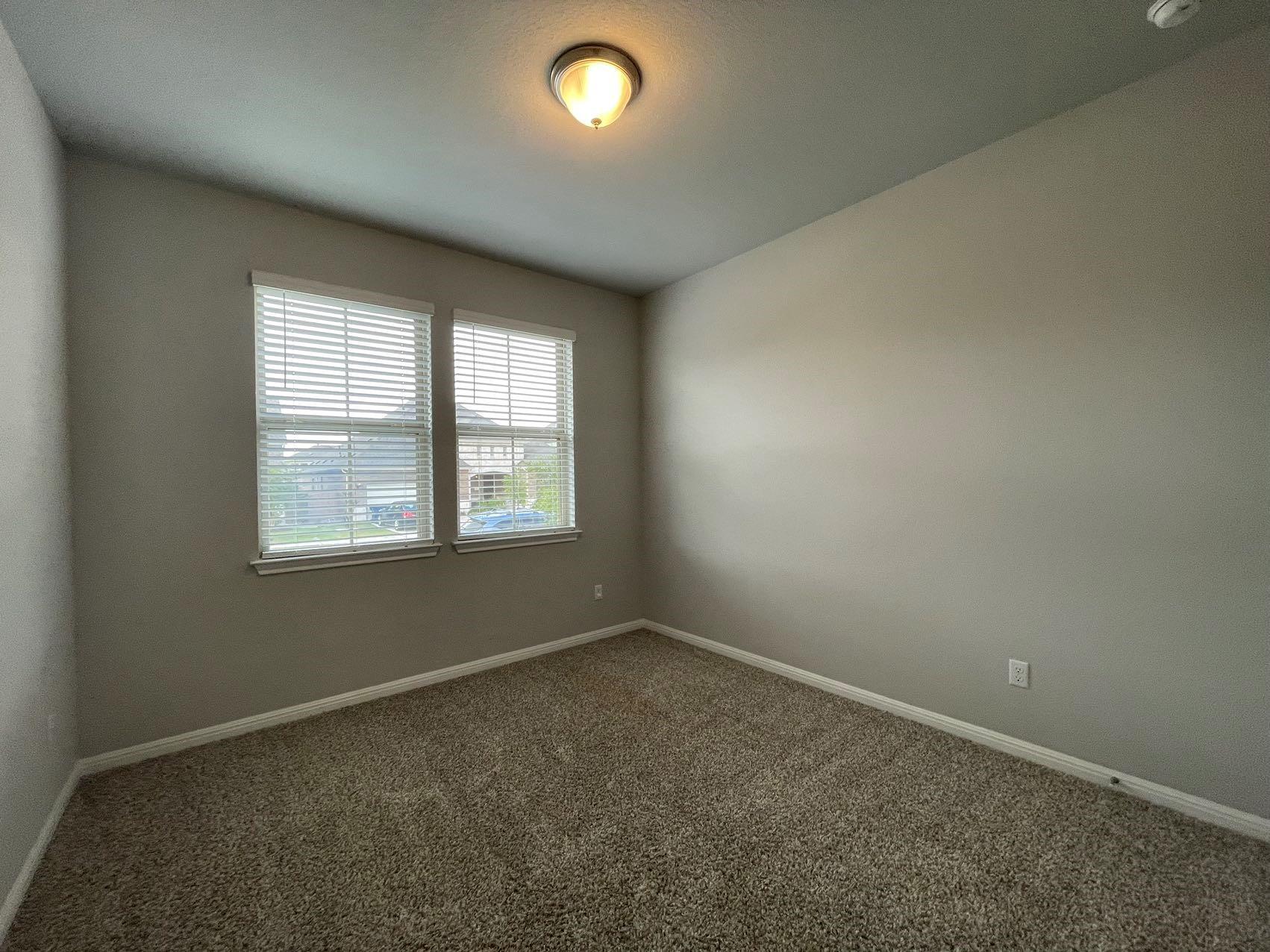 1029 Kerrwood Way Property Photo 24