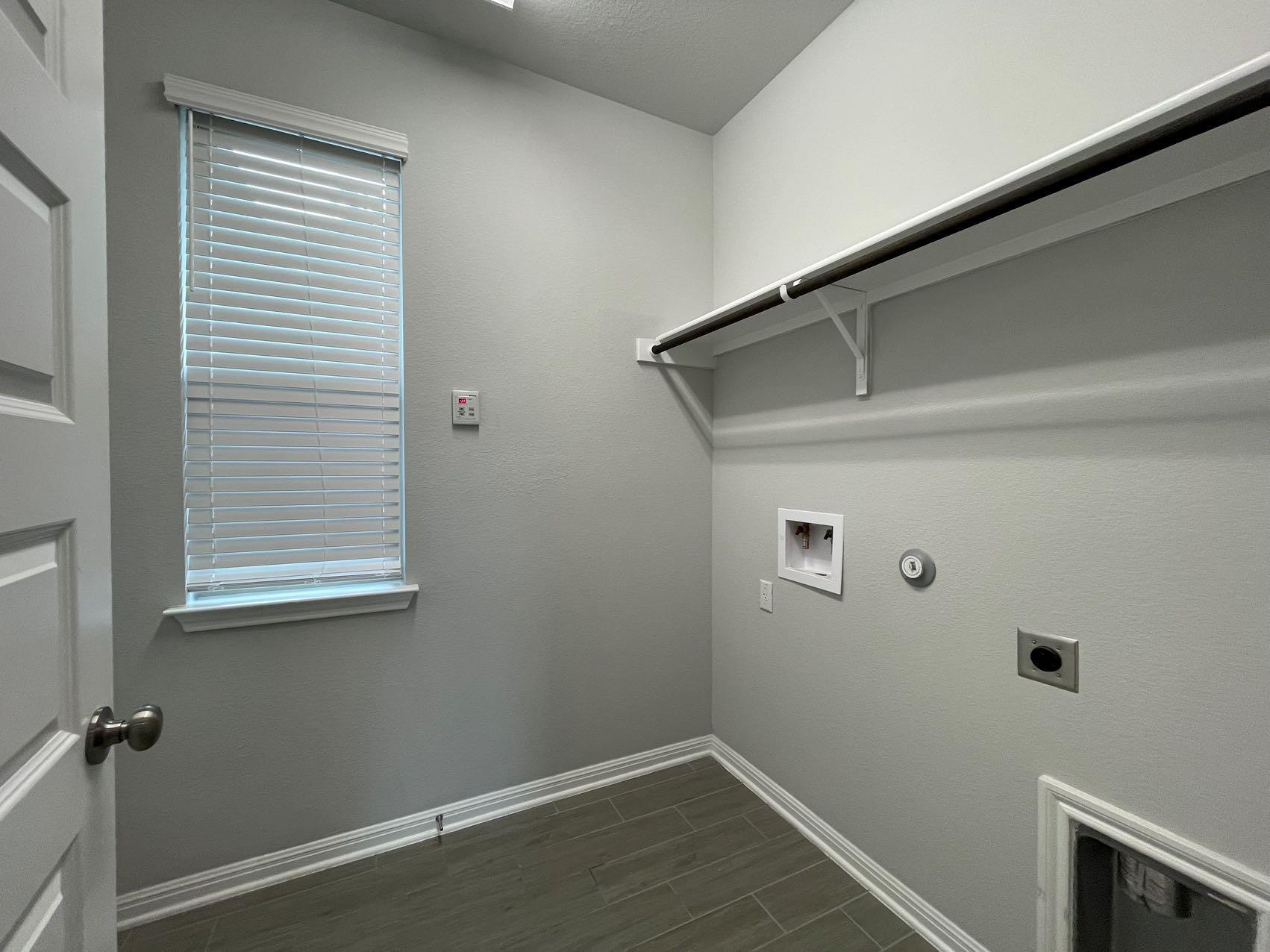 1029 Kerrwood Way Property Photo 26
