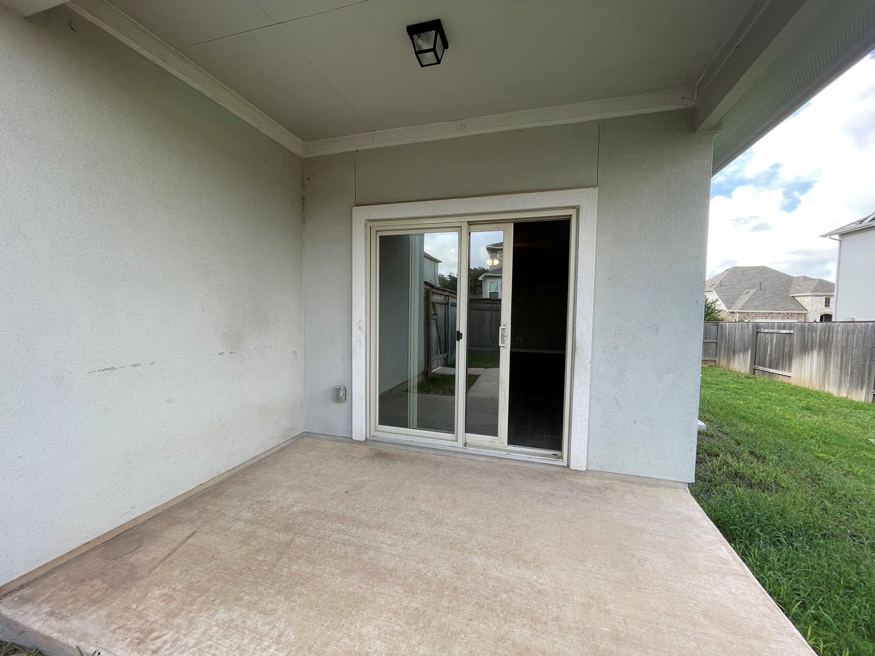 1029 Kerrwood Way Property Photo 27