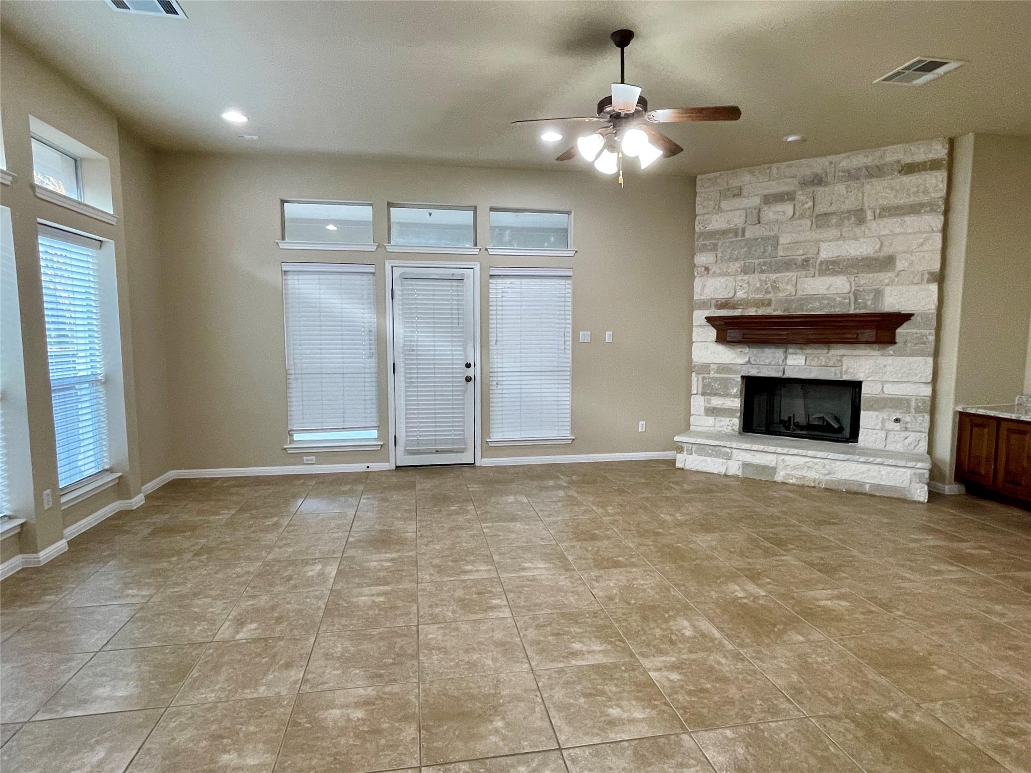 16228 Old Baldy Dr Property Photo 7
