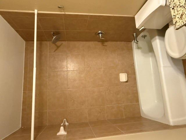 202 E 45th St #304 Property Photo 9