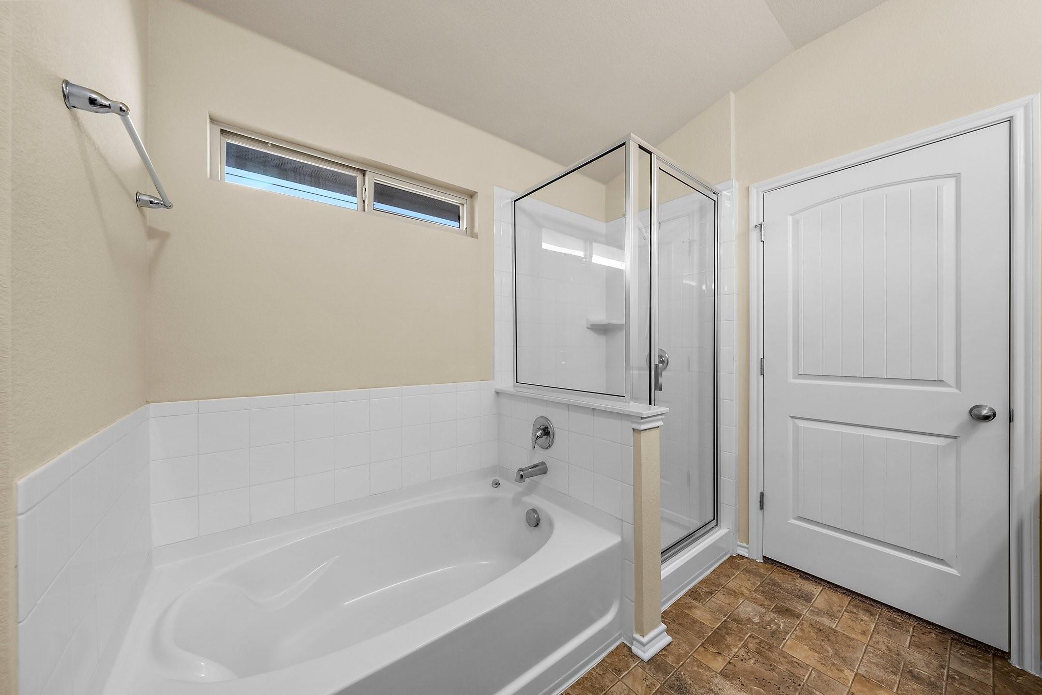 15210 Walcott Dr Property Photo 16