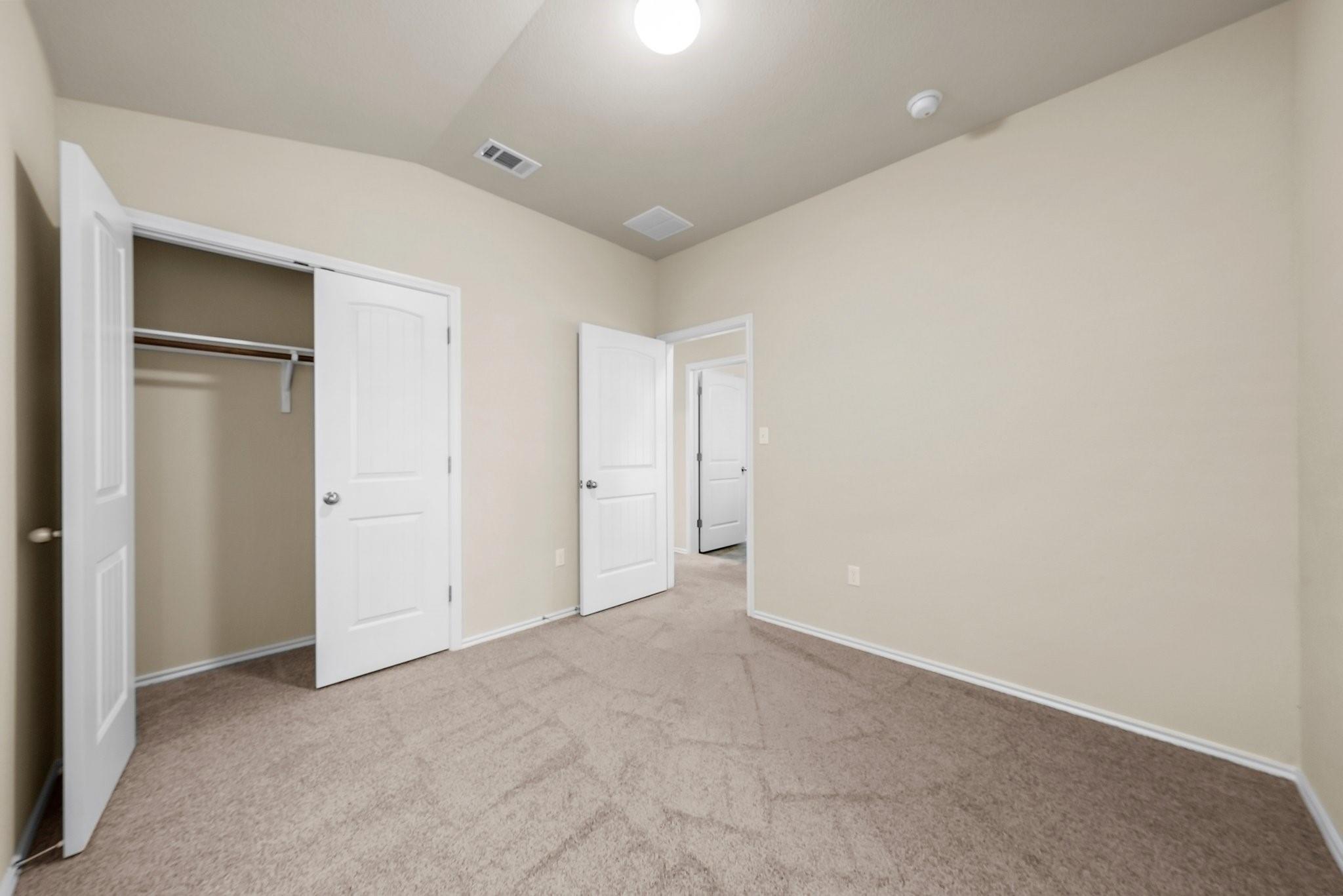 15210 Walcott Dr Property Photo 19