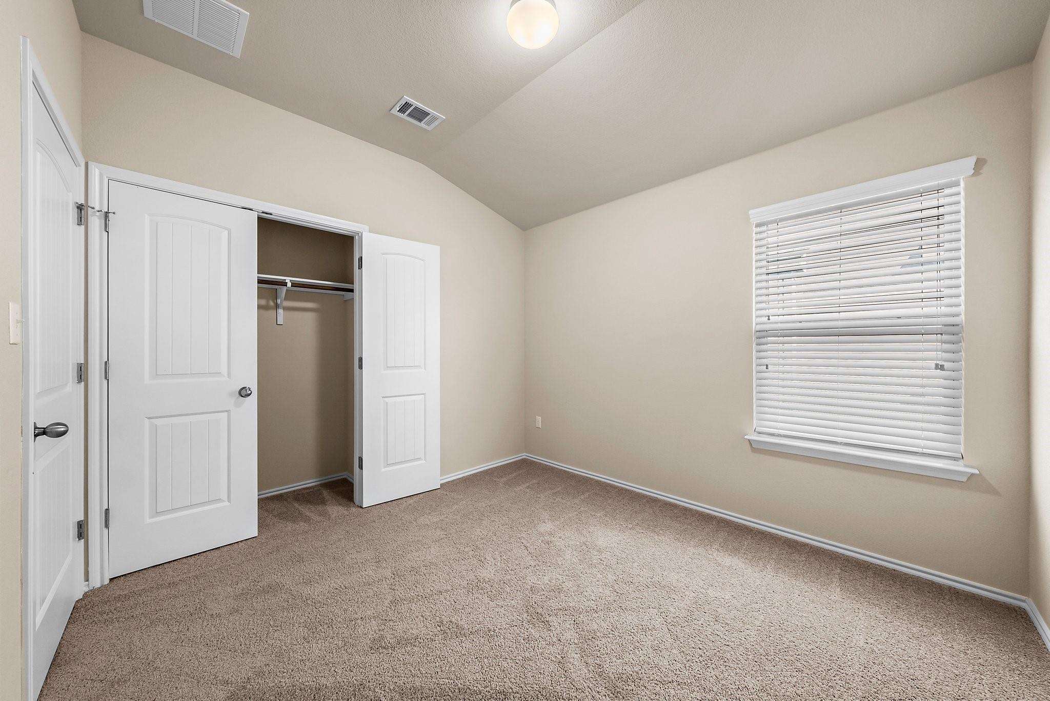 15210 Walcott Dr Property Photo 22