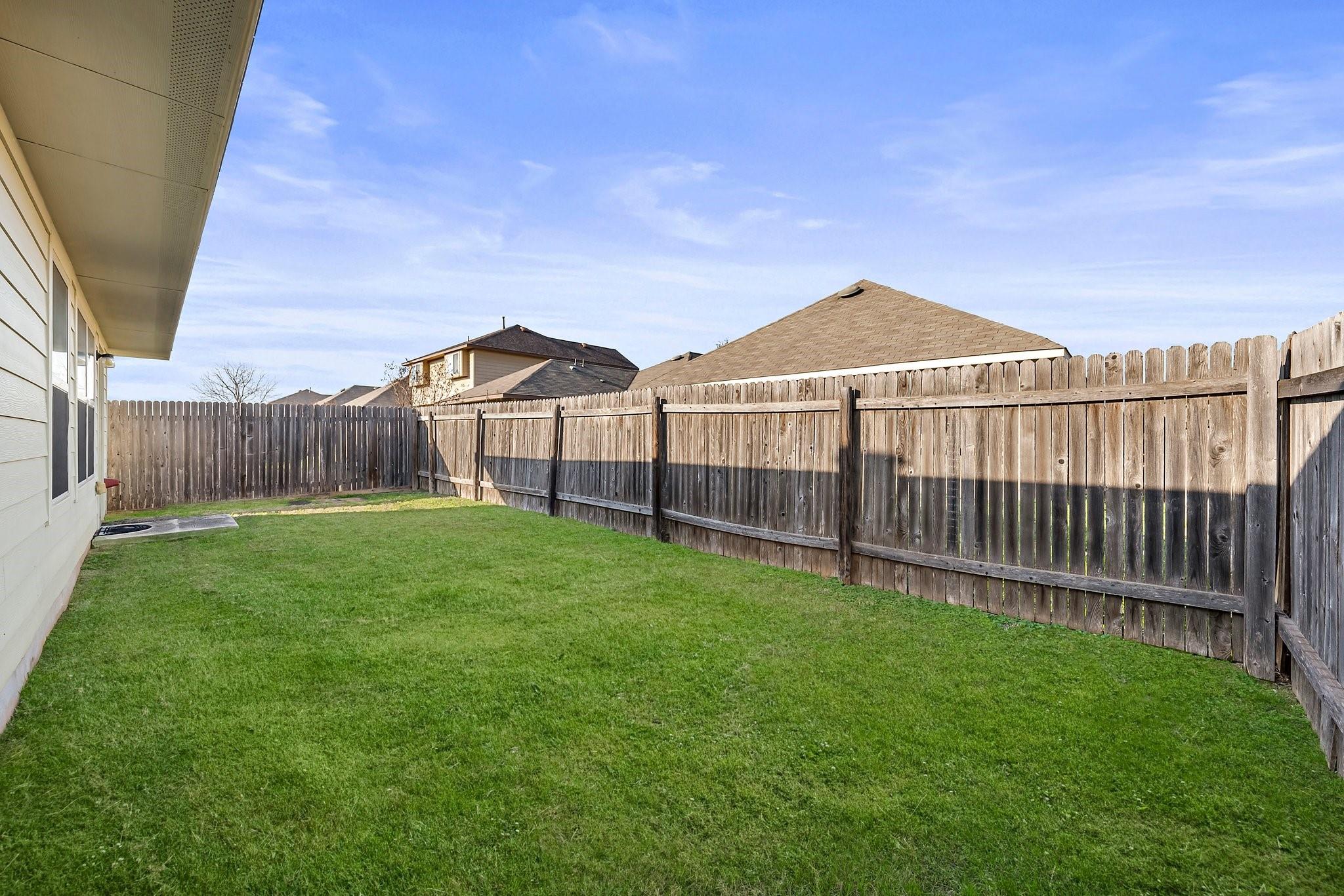 15210 Walcott Dr Property Photo 28
