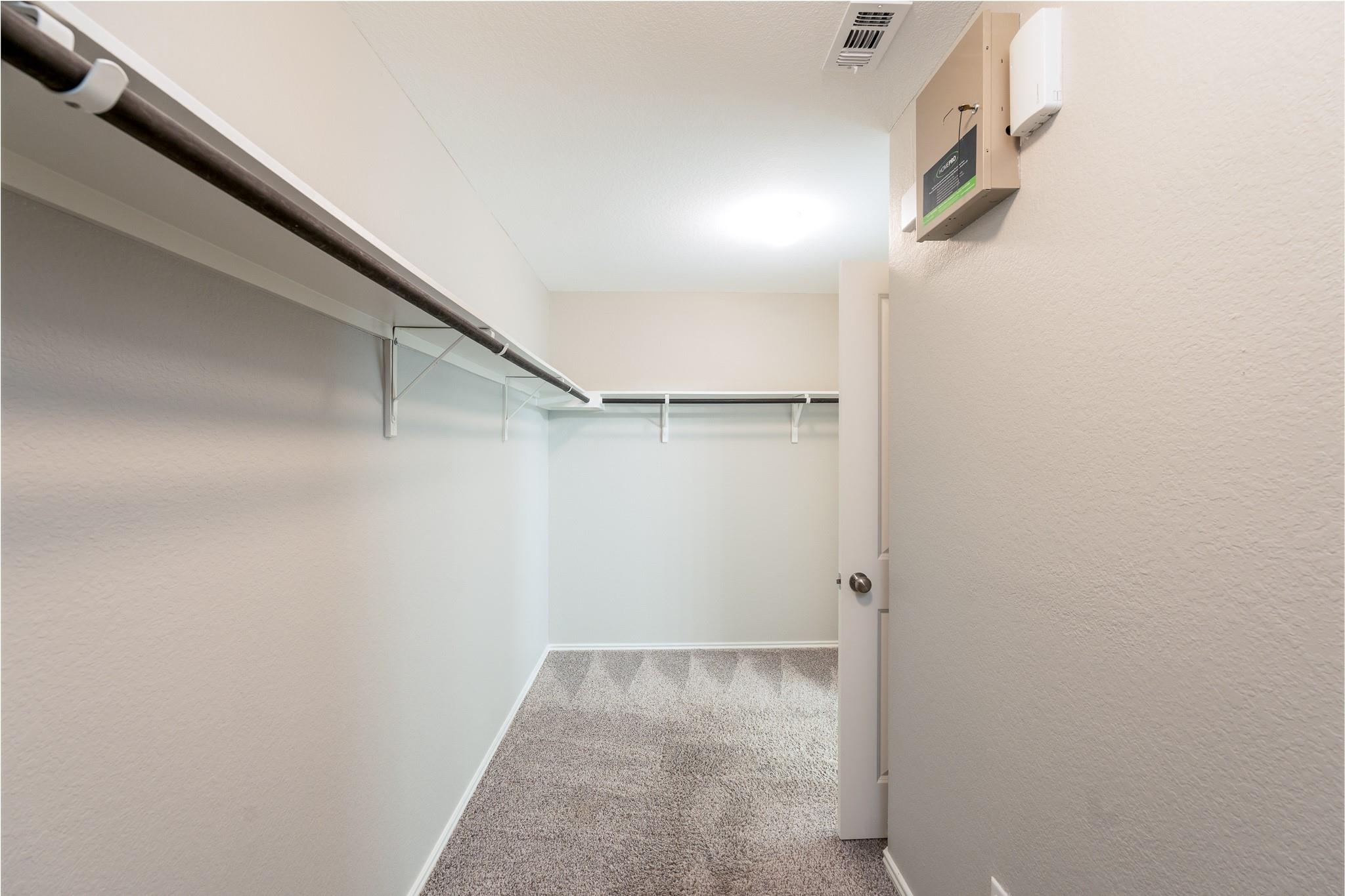 717 Legends Ln Property Photo 14