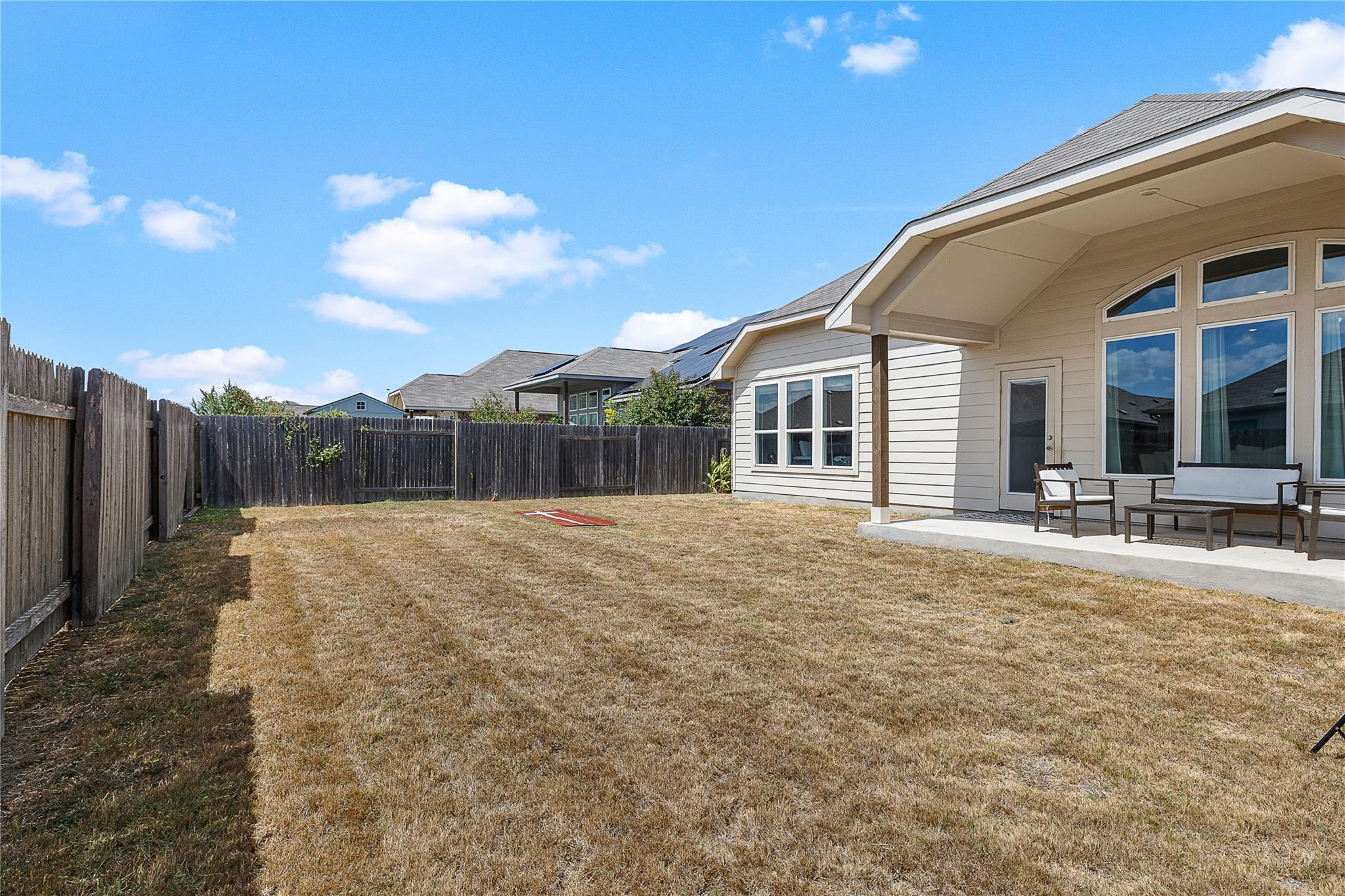 521 Hendelson Ln Property Photo 29