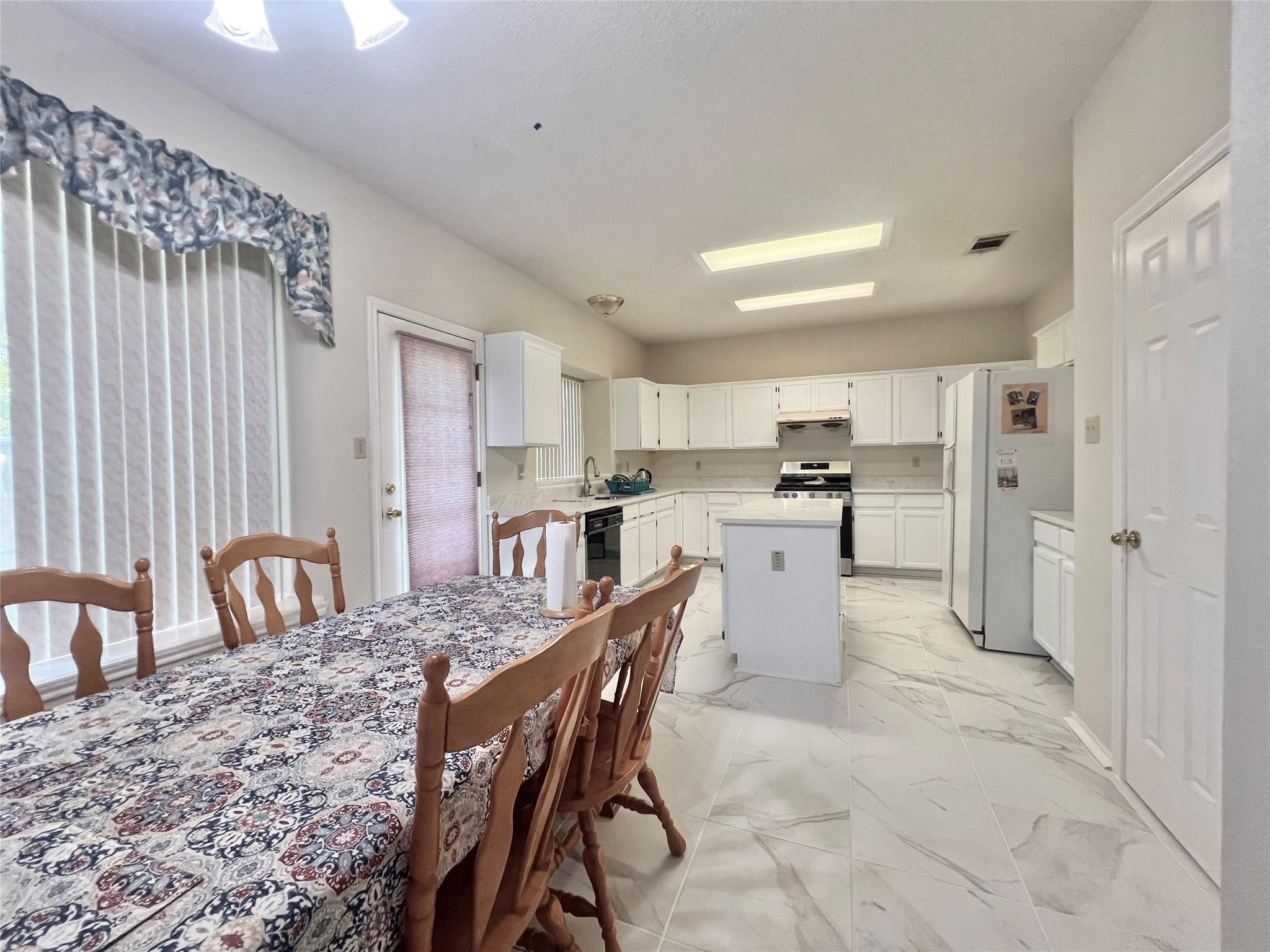 1105 Ravens Cv Property Photo 6