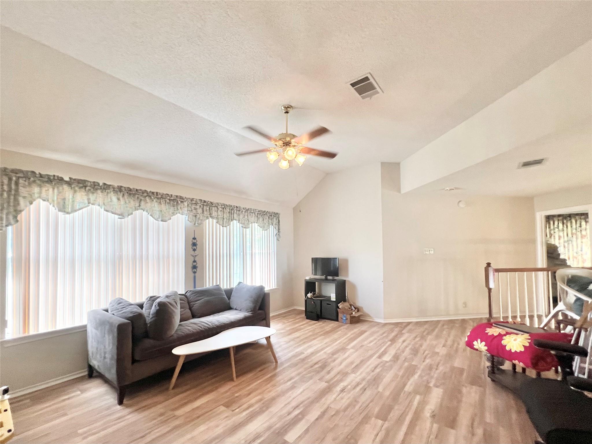1105 Ravens Cv Property Photo 10