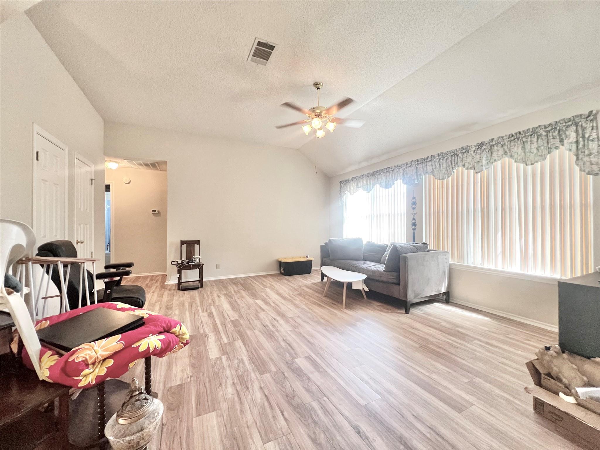 1105 Ravens Cv Property Photo 13