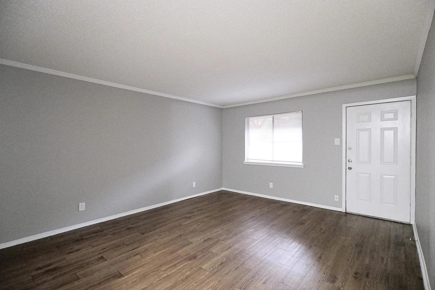 8100 N Mopac Expy #17-273 Property Photo 11