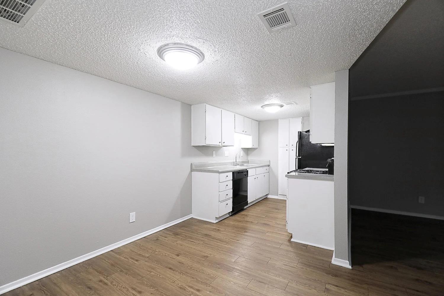 8100 N Mopac Expy #17-273 Property Photo 13