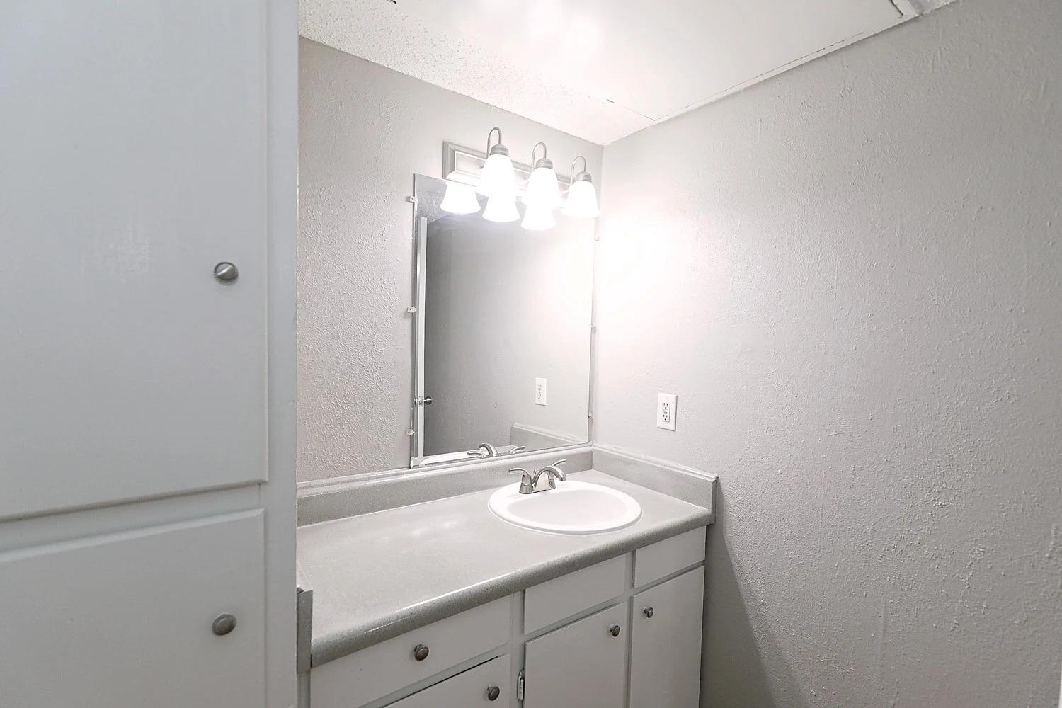 8100 N Mopac Expy #17-273 Property Photo 16