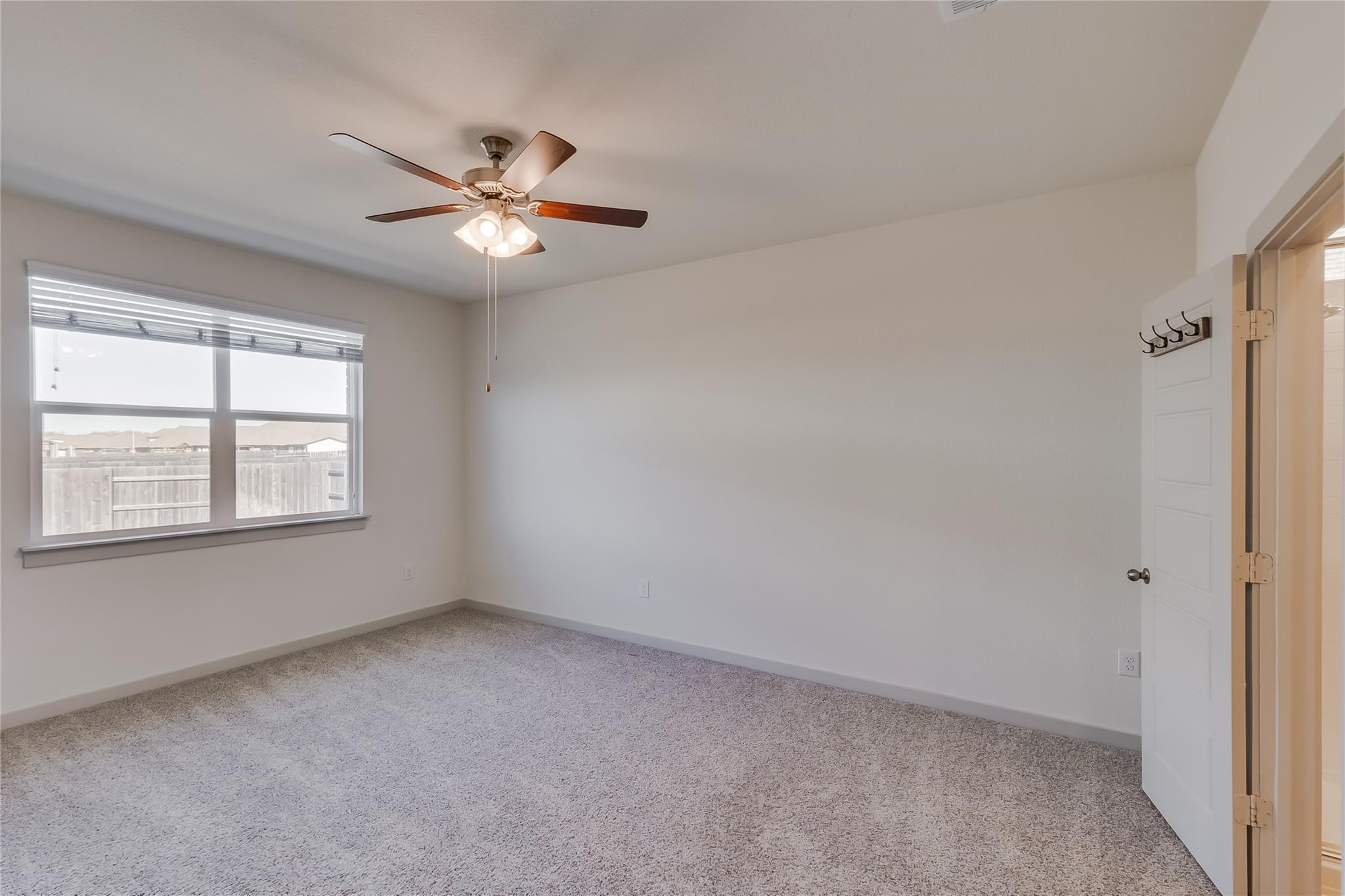 17304 Crownfield Path Property Photo 13