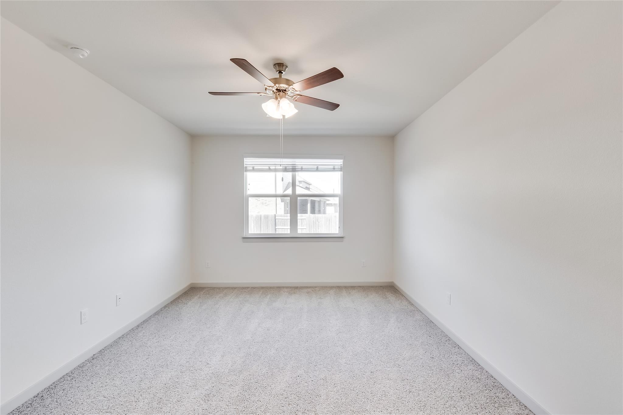 17304 Crownfield Path Property Photo 15