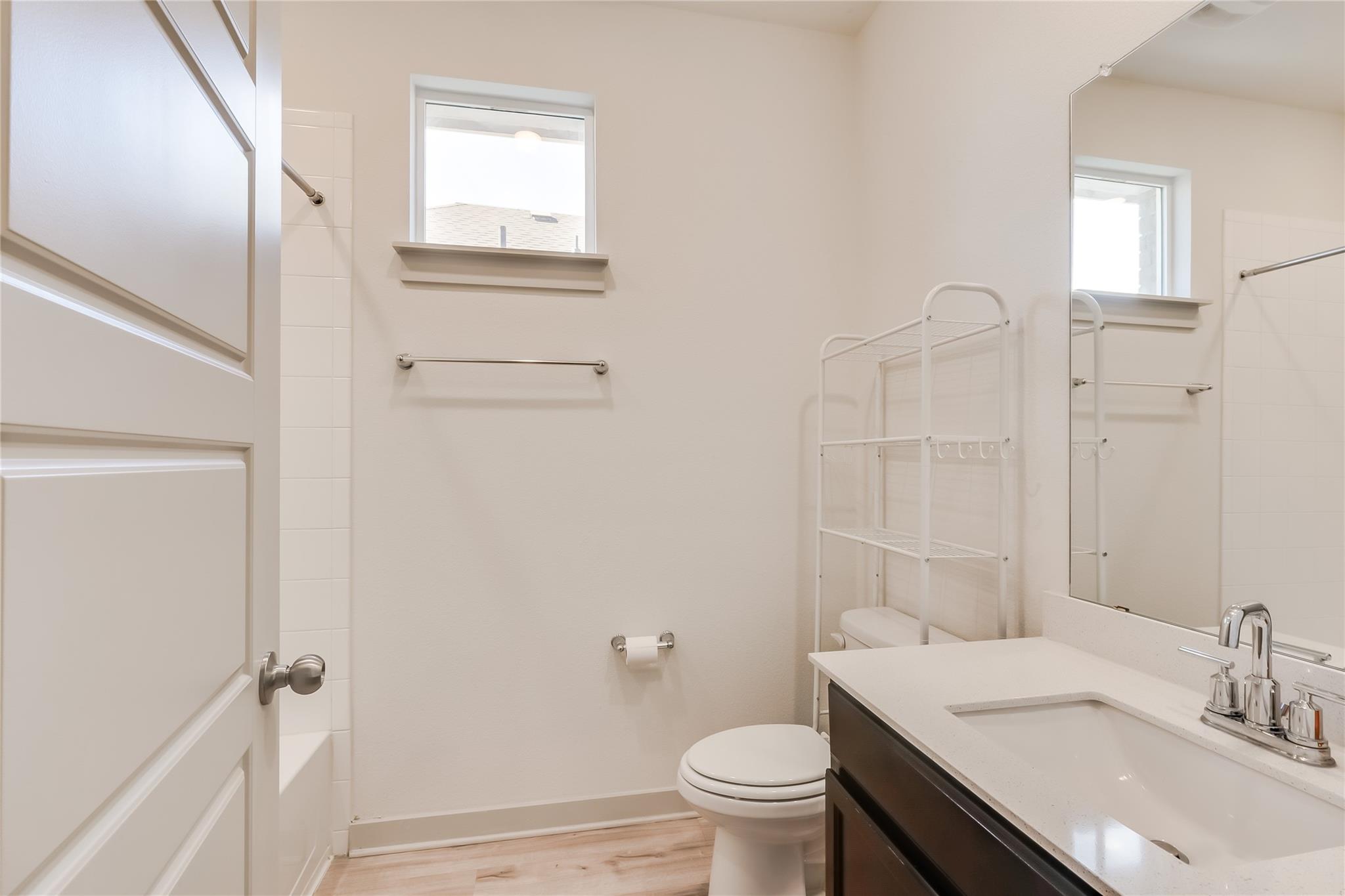 17304 Crownfield Path Property Photo 22
