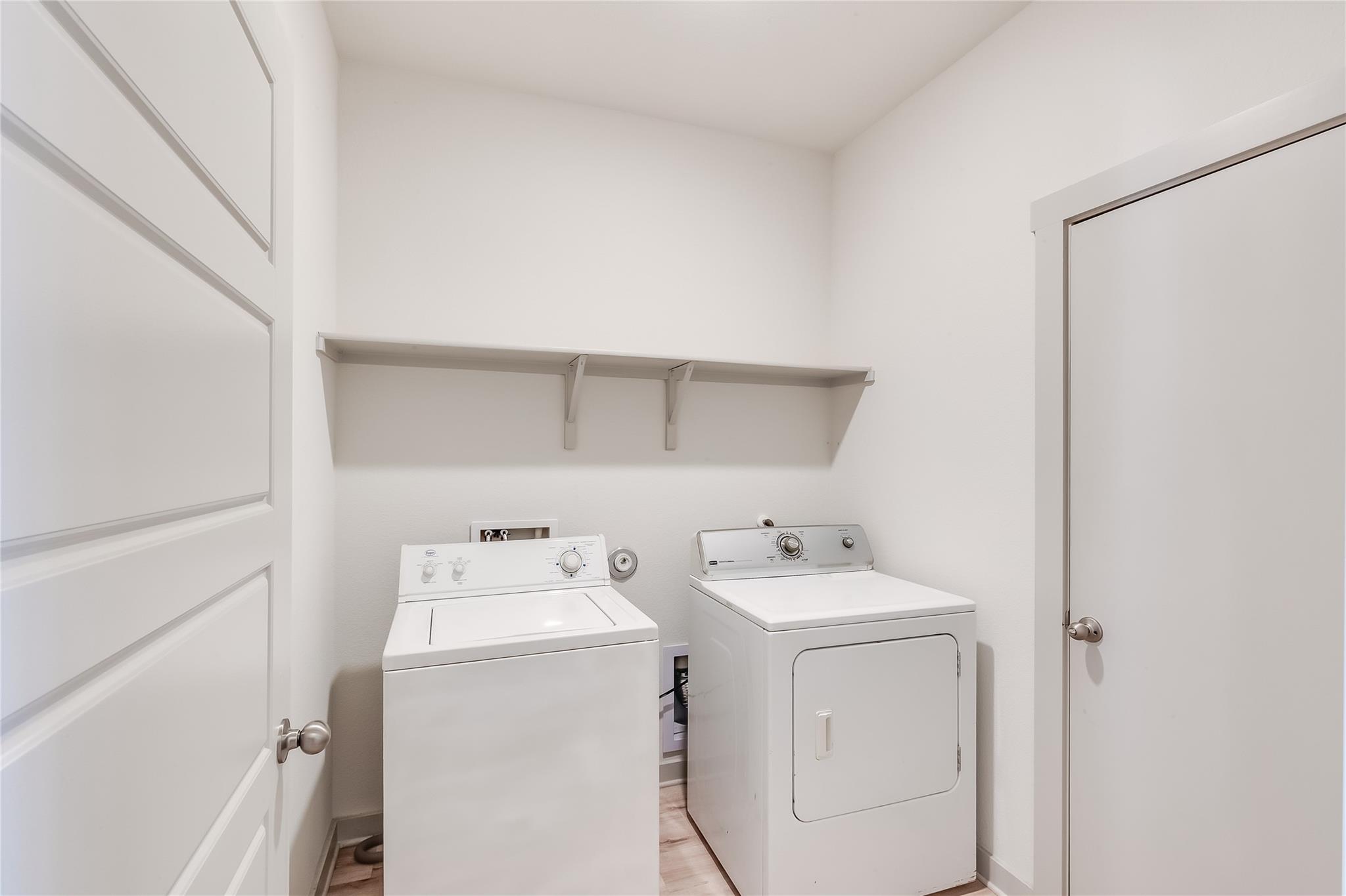 17304 Crownfield Path Property Photo 24