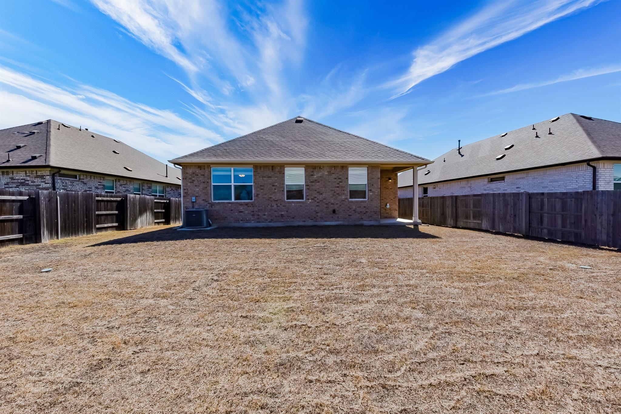 17304 Crownfield Path Property Photo 26